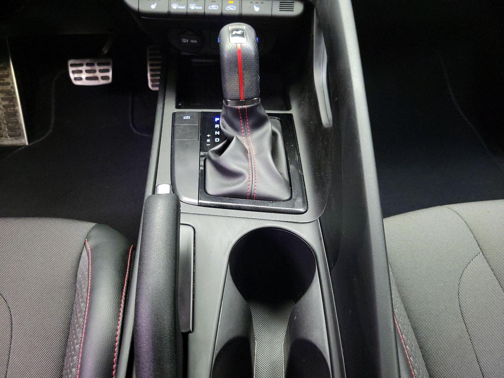 Thumbnail: 2023 Hyundai Elantra - 18