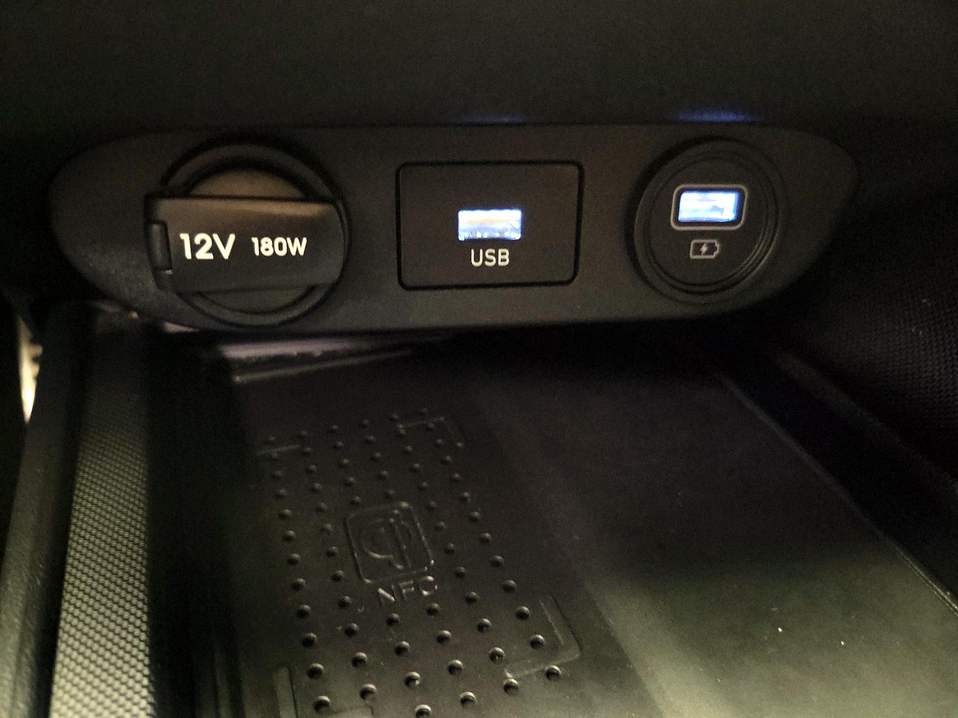 Thumbnail: 2023 Hyundai Elantra - 19