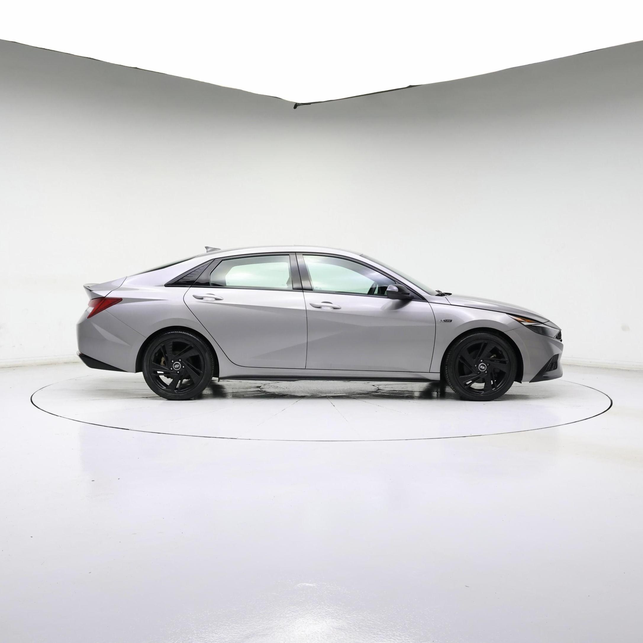 Thumbnail: 2023 Hyundai Elantra - 7