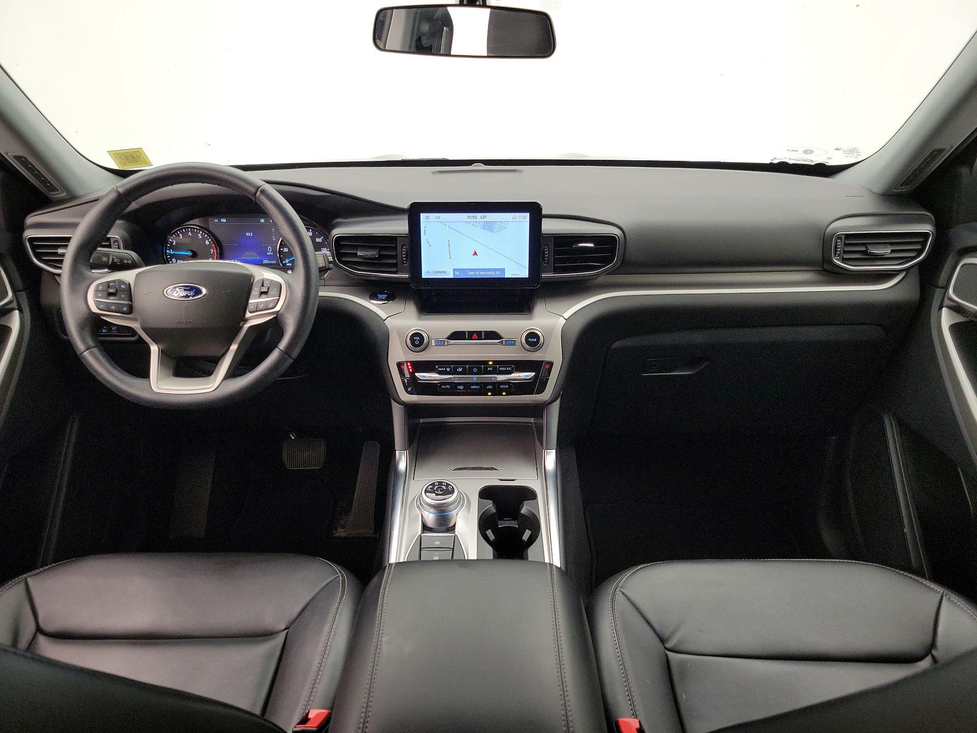 Thumbnail: 2022 Ford Explorer - 9