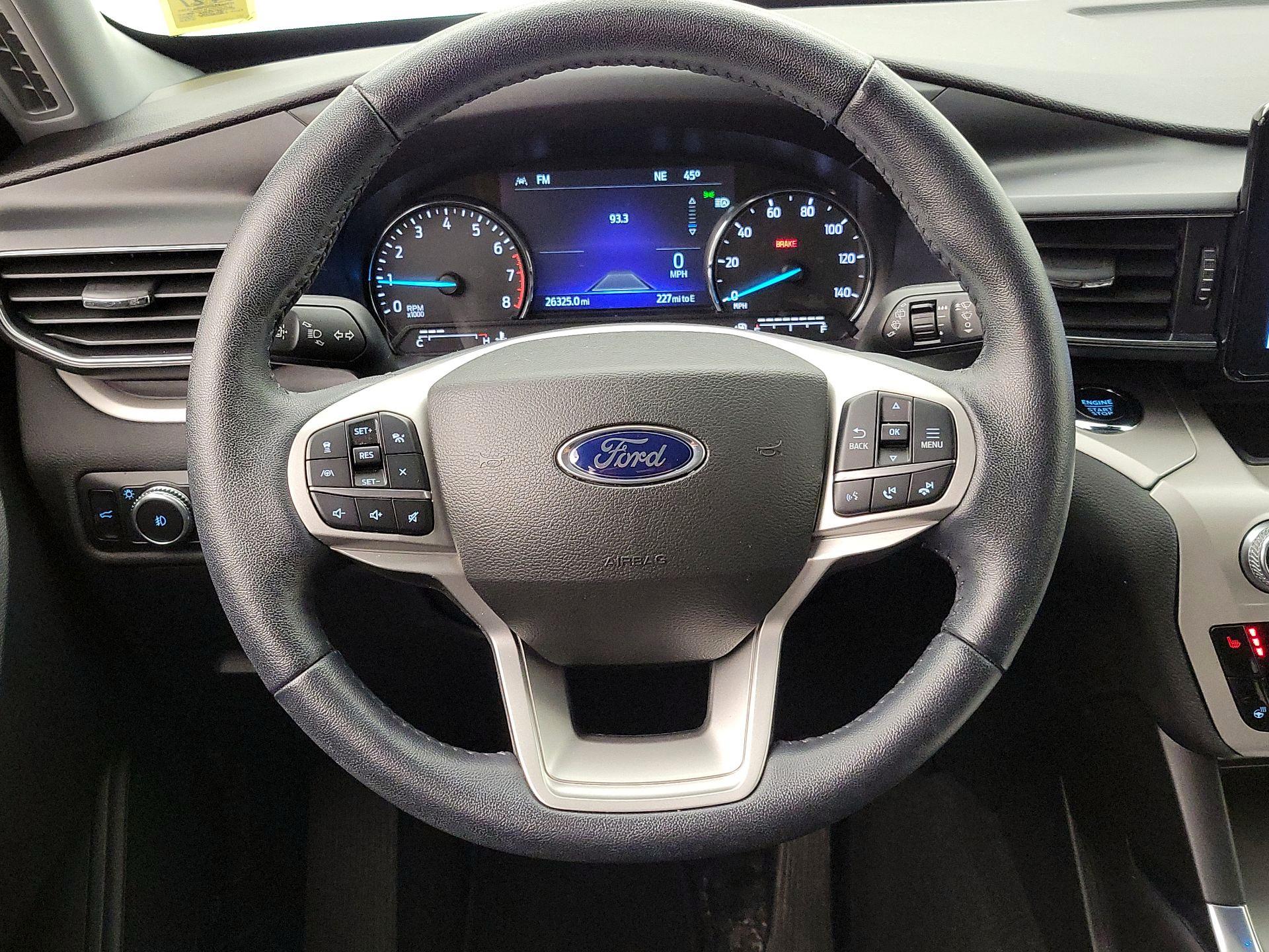 Thumbnail: 2022 Ford Explorer - 10