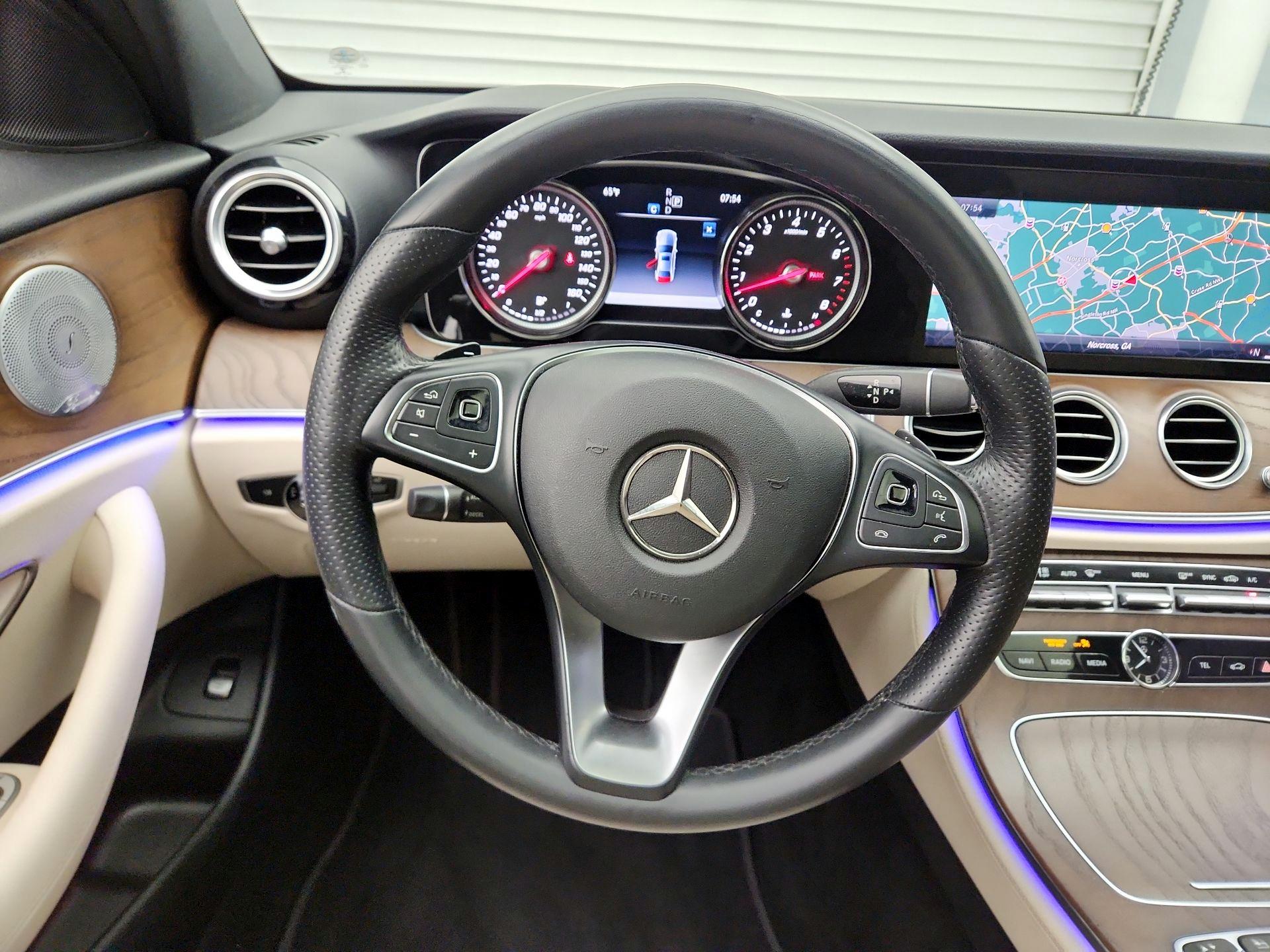 Thumbnail: 2018 Mercedes-Benz E-Class - 10