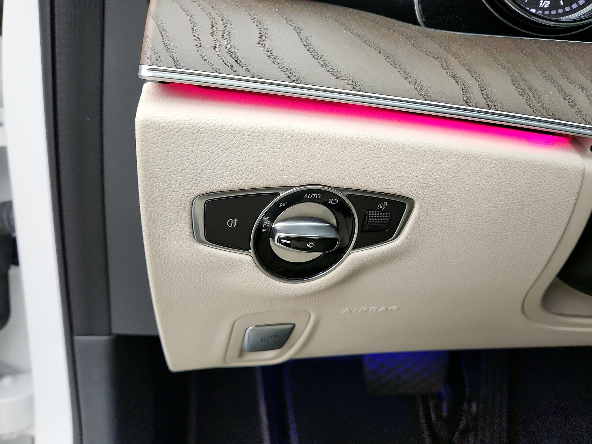 Thumbnail: 2018 Mercedes-Benz E-Class - 13