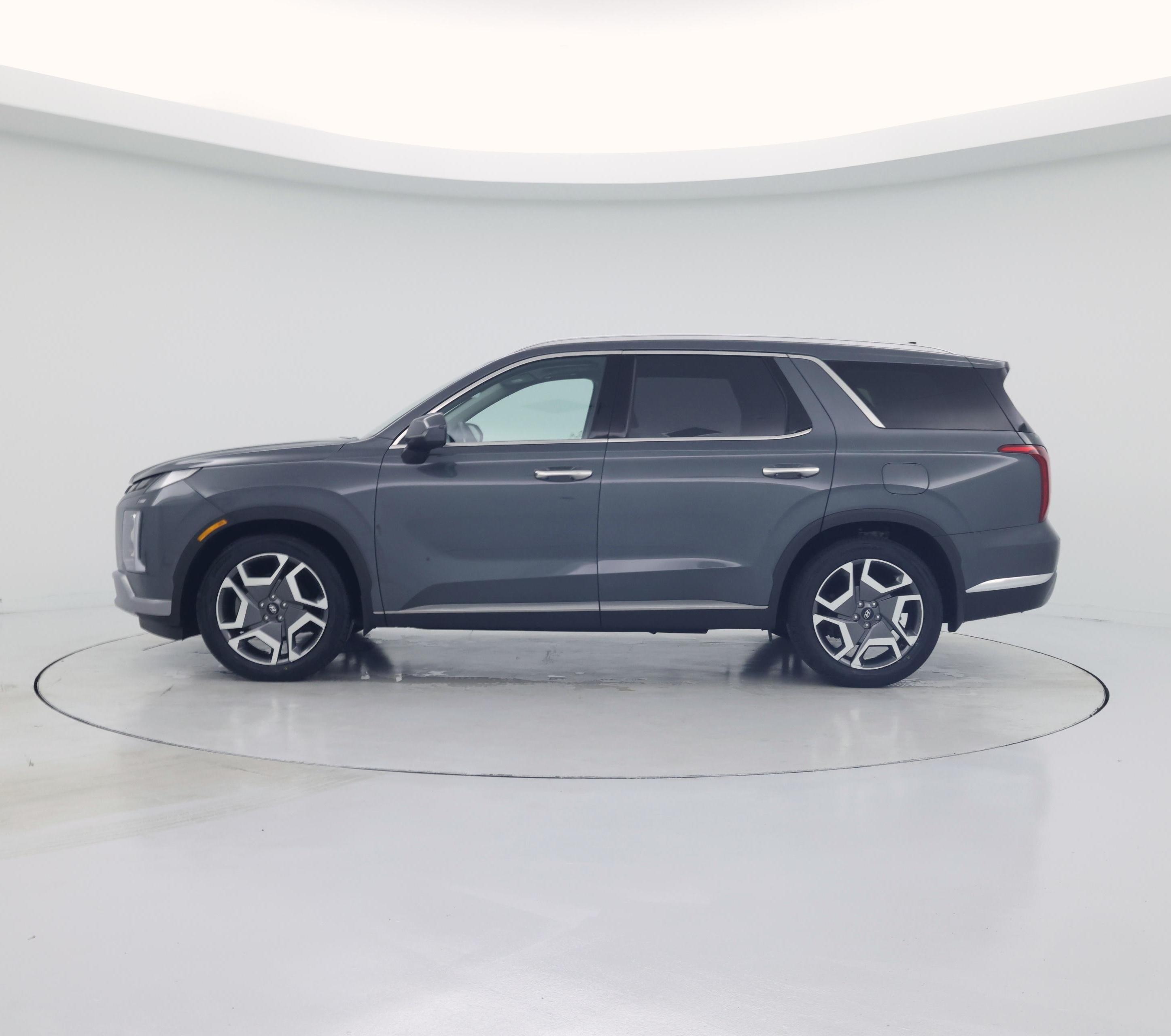 Thumbnail: 2023 Hyundai Palisade - 3