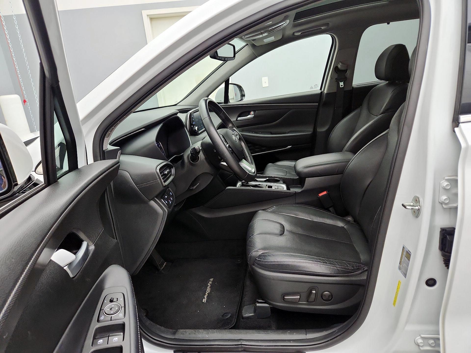 Thumbnail: 2019 Hyundai Santa Fe - 11