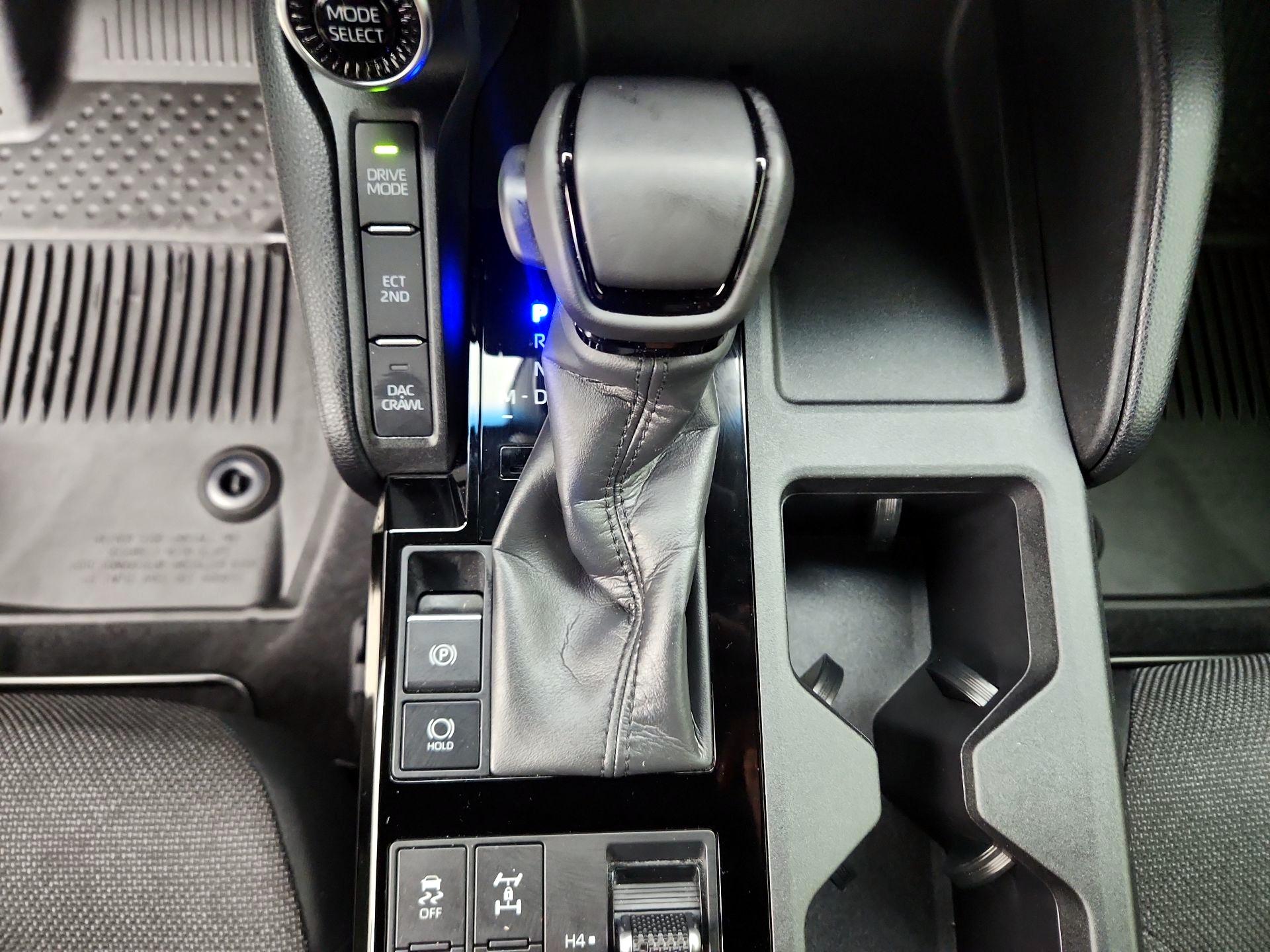 Thumbnail: 2025 Toyota Land Cruiser - 17