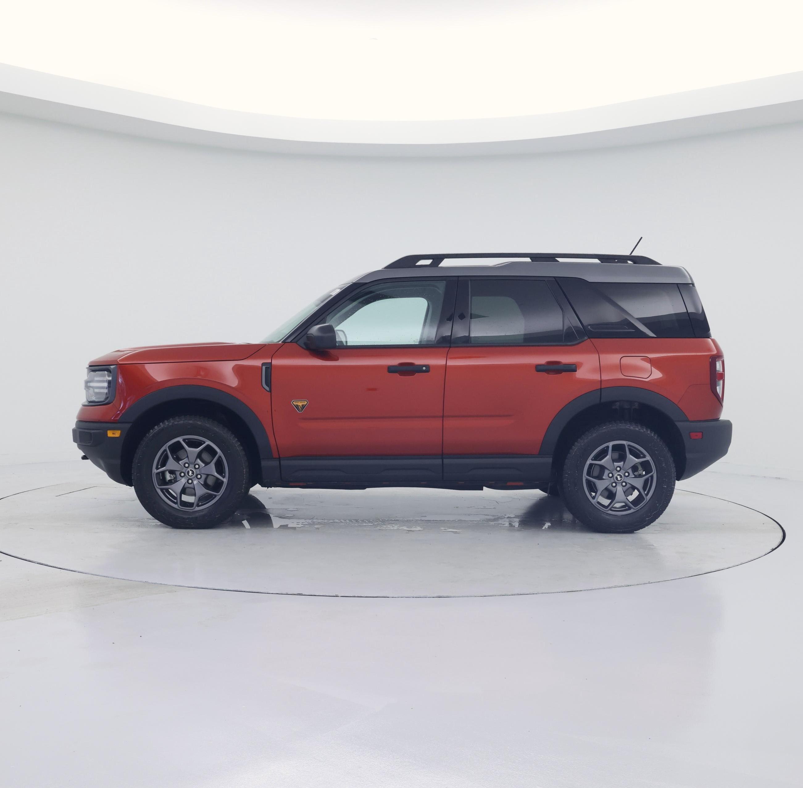 Thumbnail: 2023 Ford Bronco Sport - 3