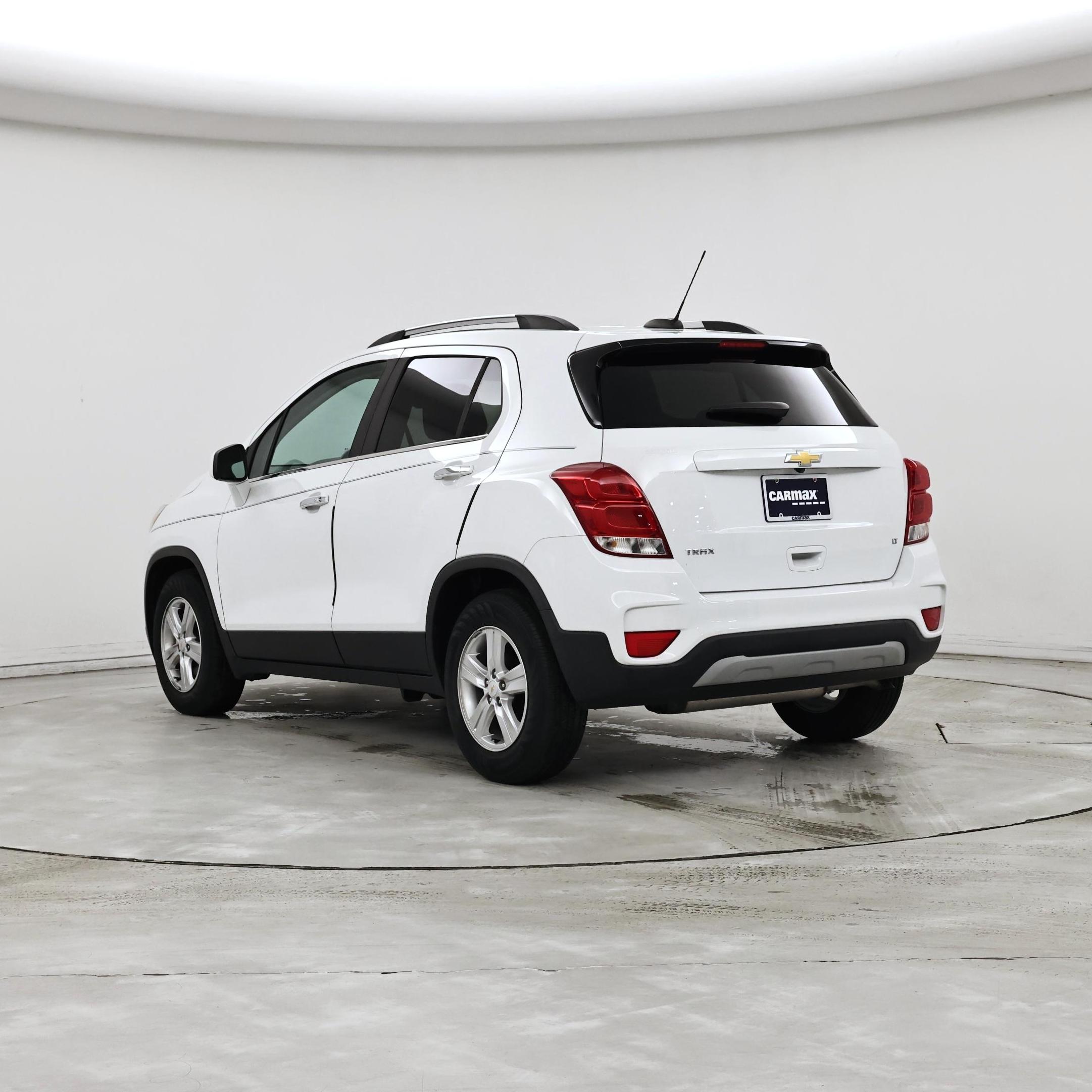 Thumbnail: 2020 Chevrolet Trax - 2