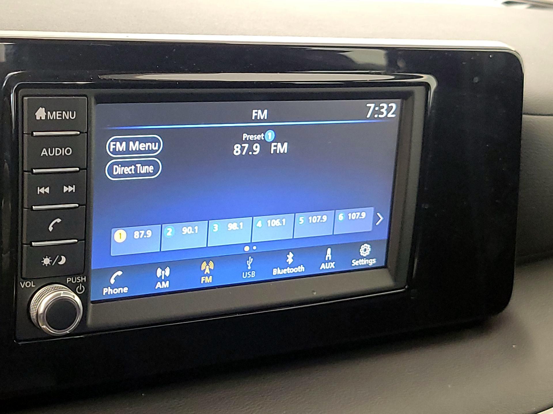 Thumbnail: 2025 Nissan Kicks - 14