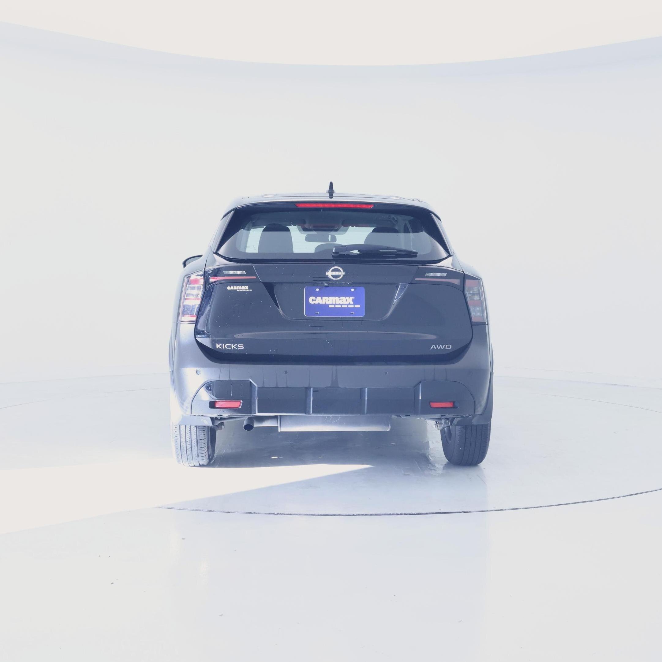 Thumbnail: 2025 Nissan Kicks - 6