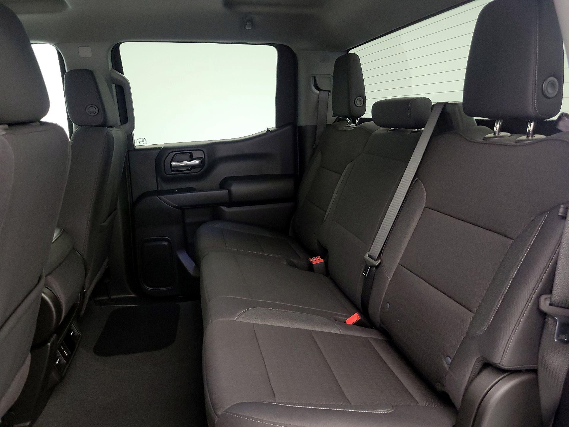 Thumbnail: 2025 Chevrolet Silverado 1500 - 19