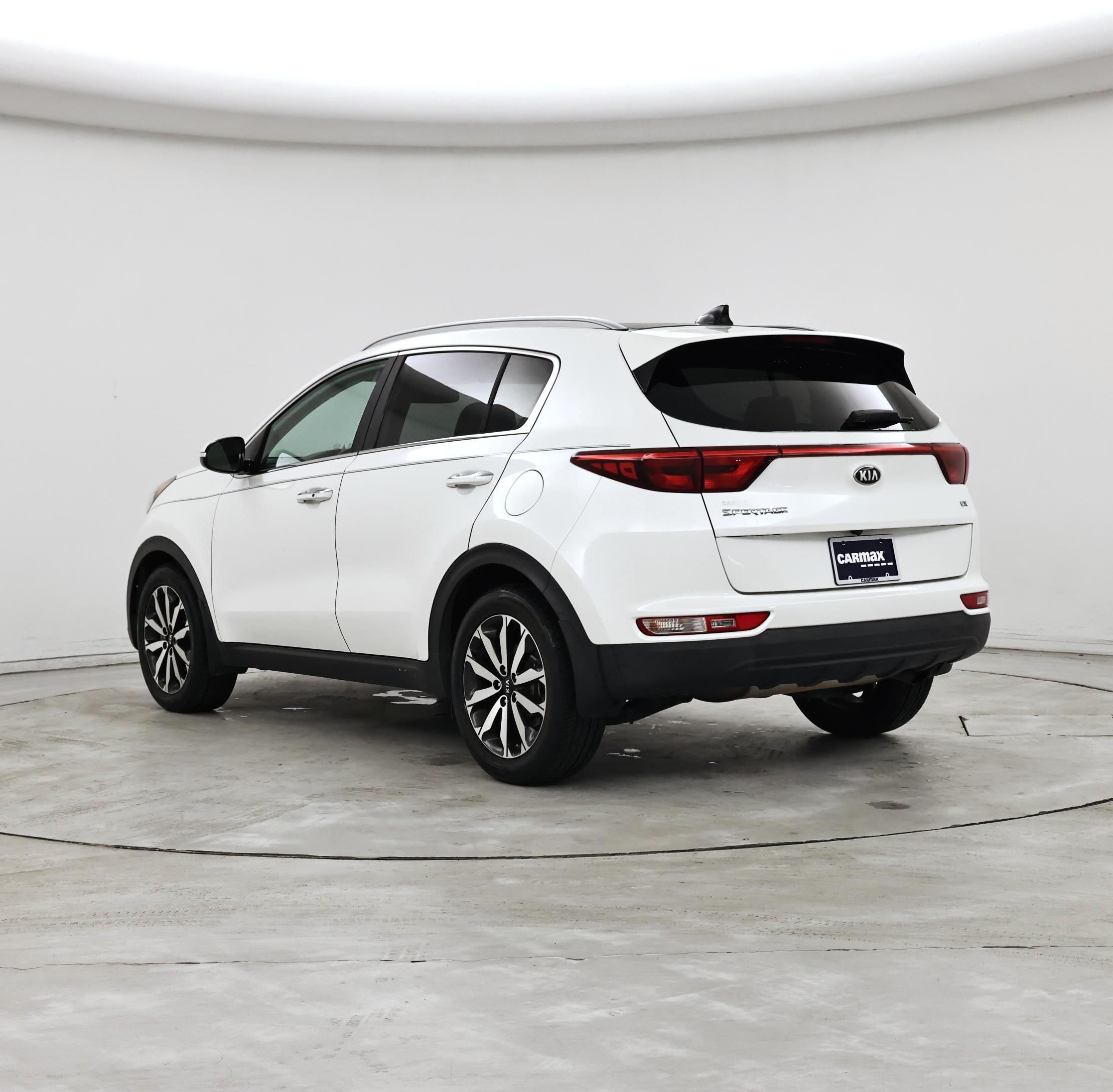 Thumbnail: 2017 Kia Sportage - 2