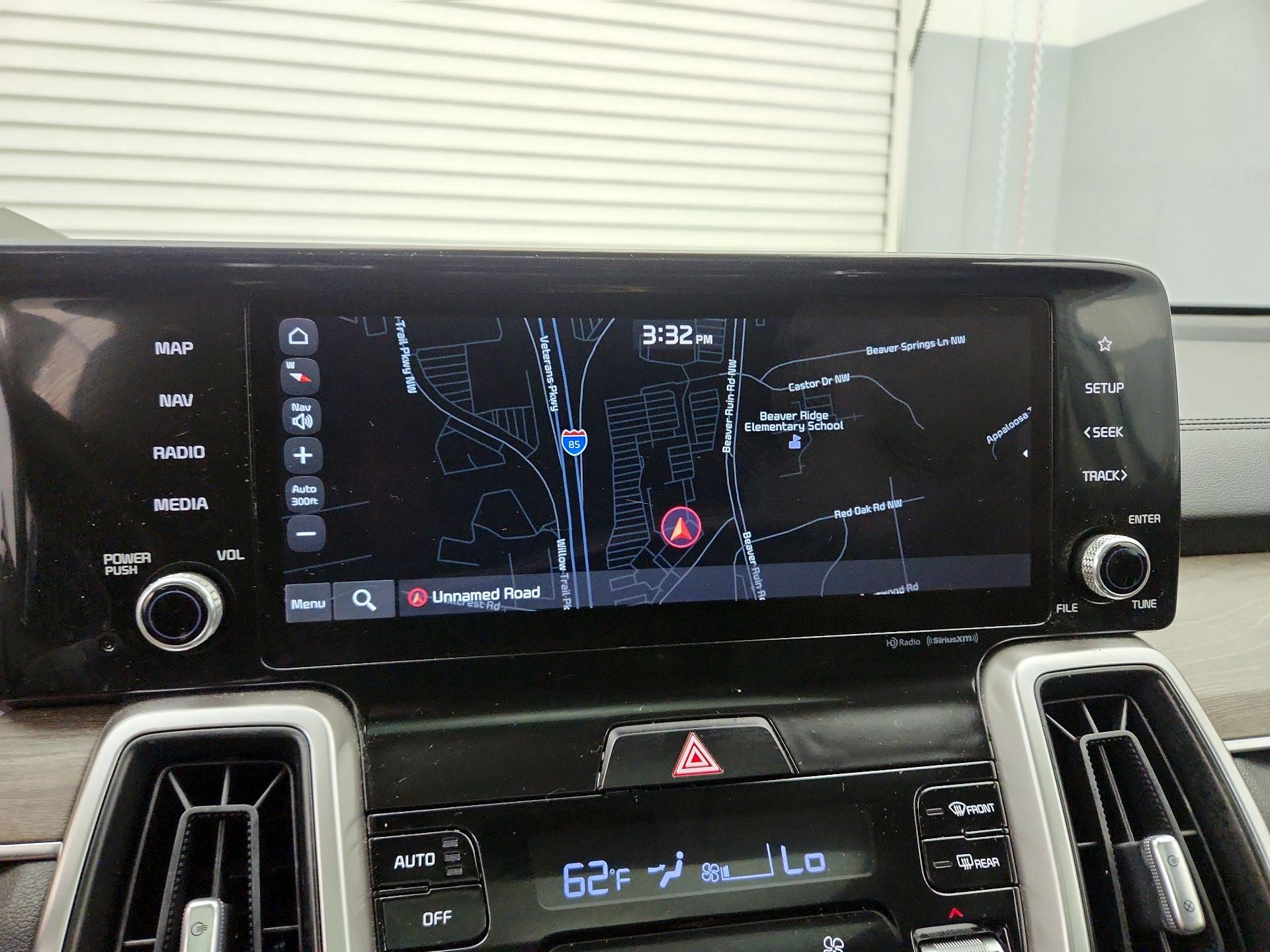 Thumbnail: 2022 Kia Sorento - 14