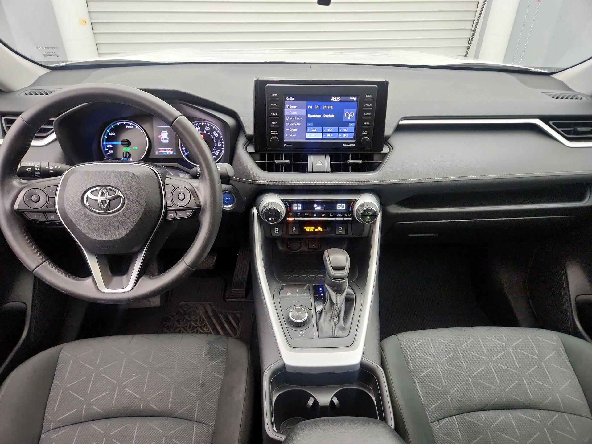 Thumbnail: 2021 Toyota RAV4 - 9