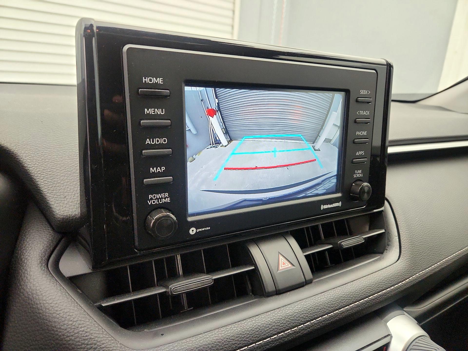 Thumbnail: 2021 Toyota RAV4 - 14