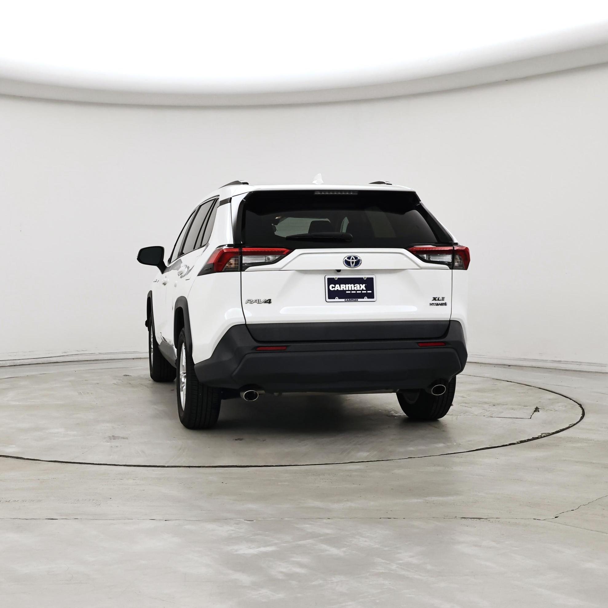 Thumbnail: 2021 Toyota RAV4 - 6