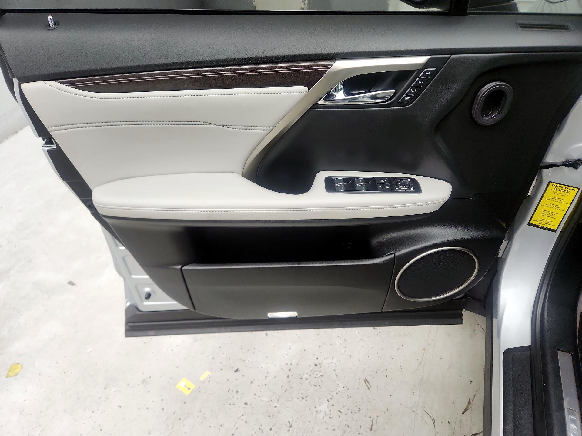 Thumbnail: 2017 Lexus RX - 12