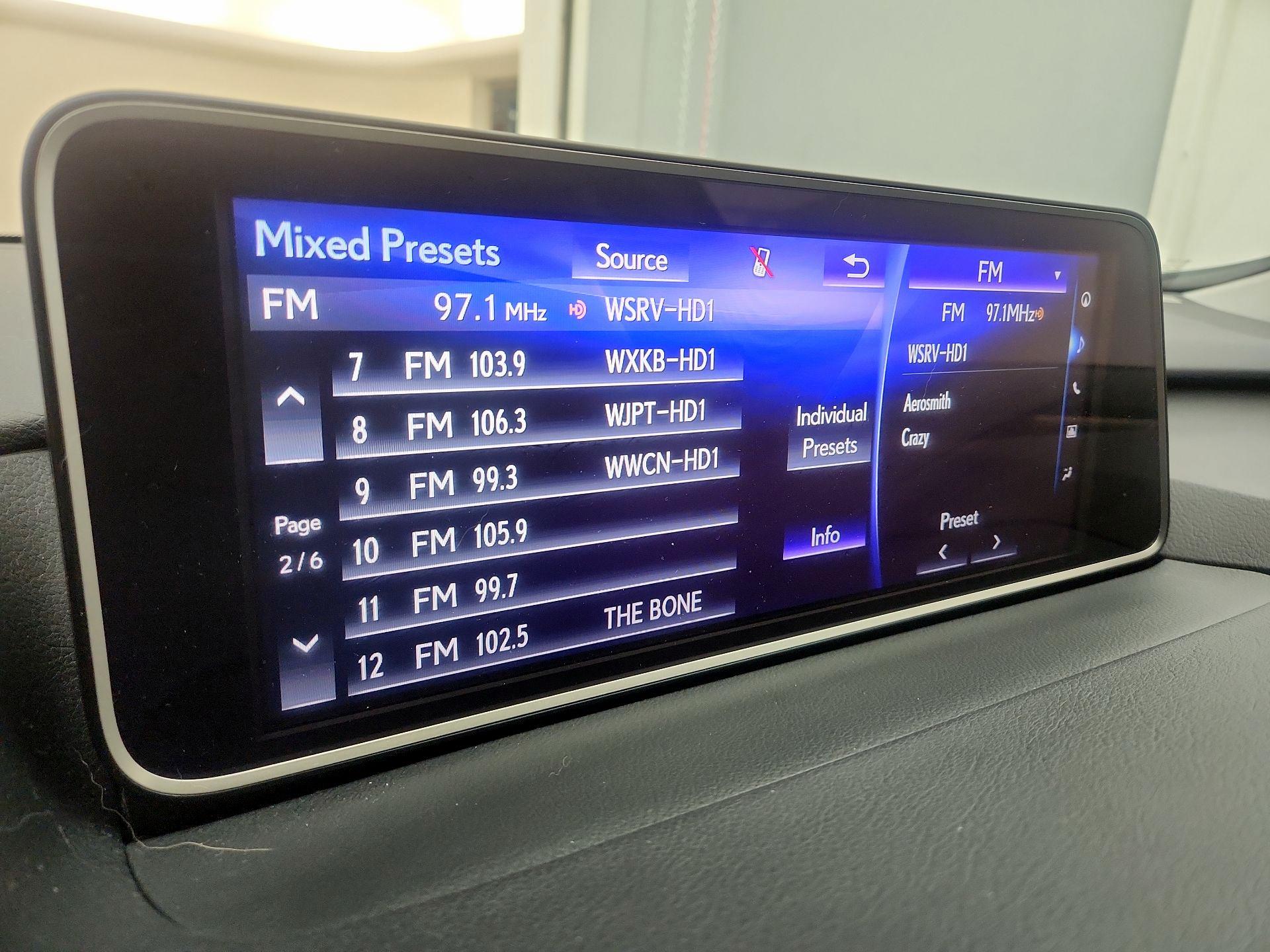 Thumbnail: 2017 Lexus RX - 15