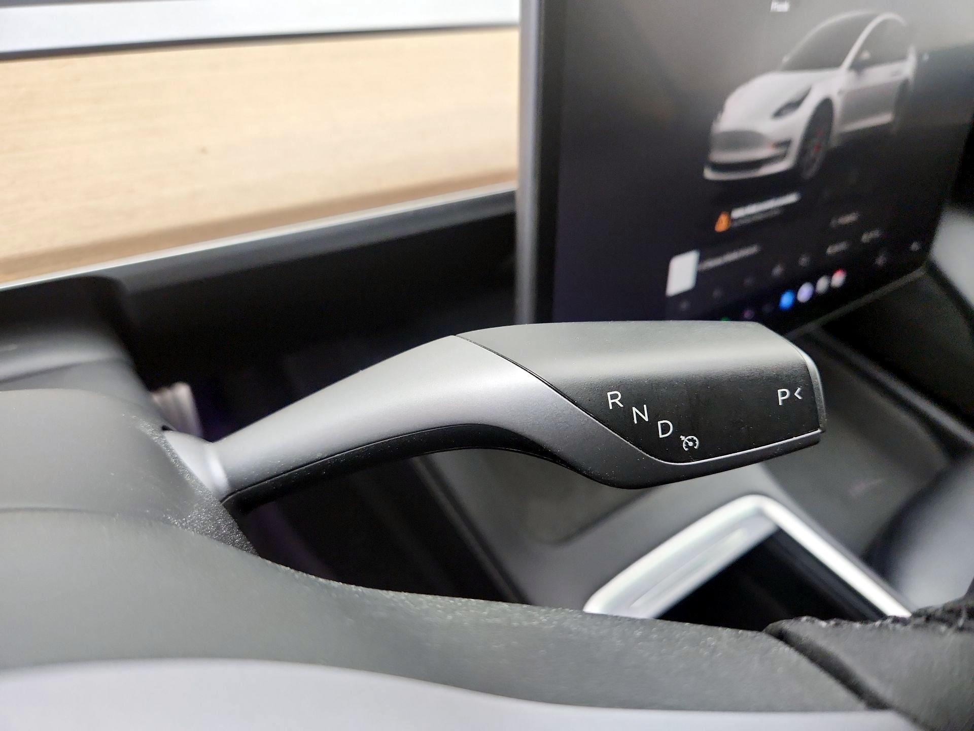 Thumbnail: 2022 Tesla Model 3 - 17