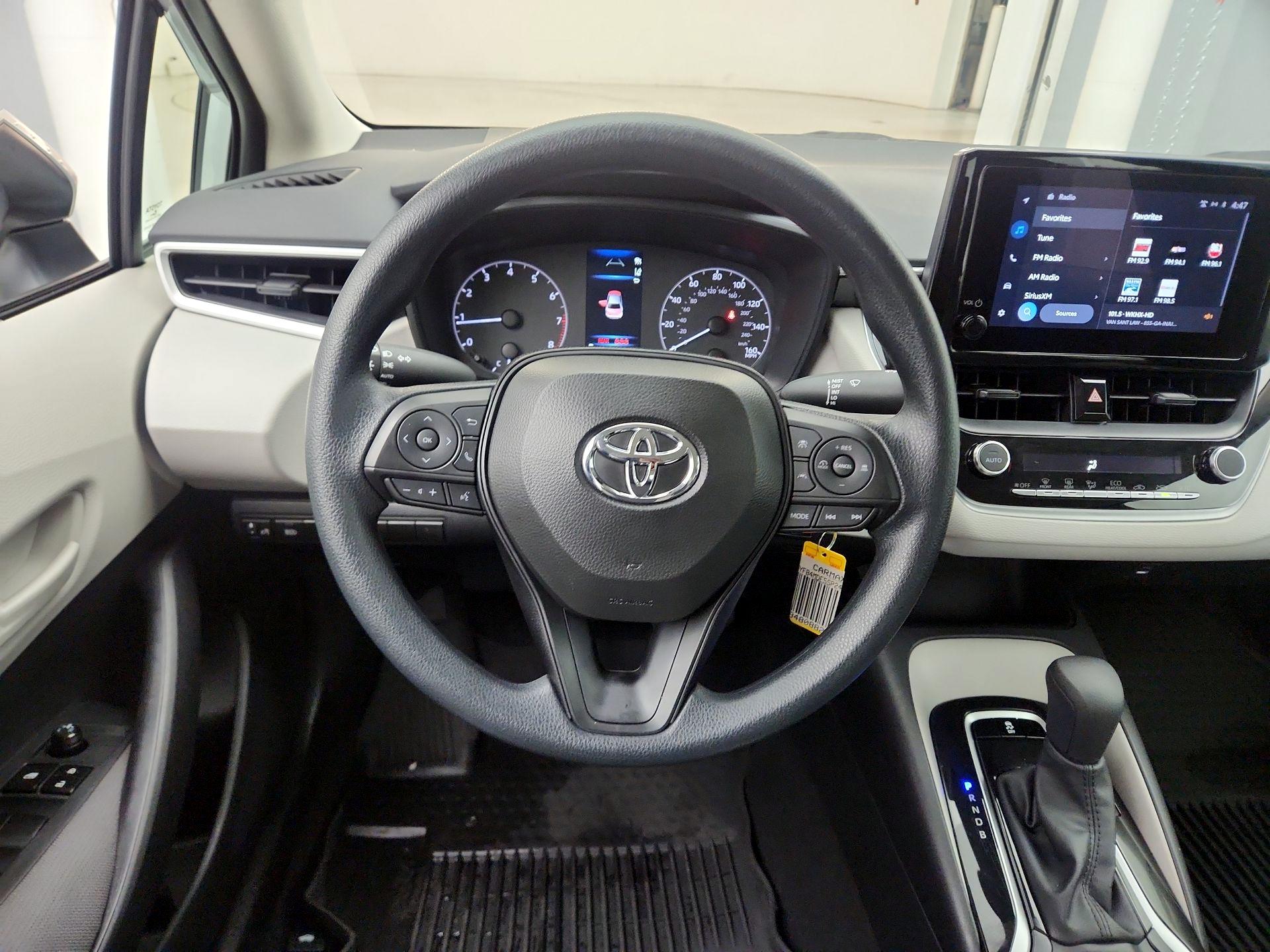 Thumbnail: 2025 Toyota Corolla - 10