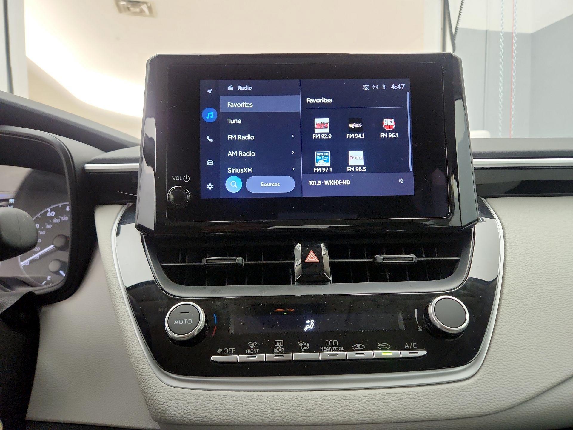 Thumbnail: 2025 Toyota Corolla - 15