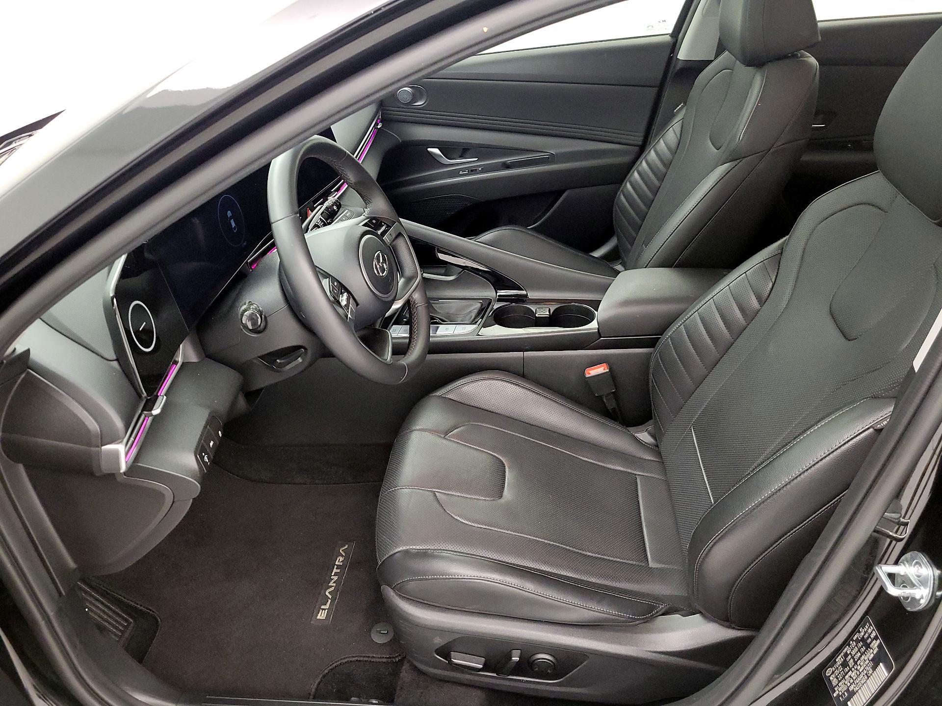 Thumbnail: 2023 Hyundai Elantra - 11