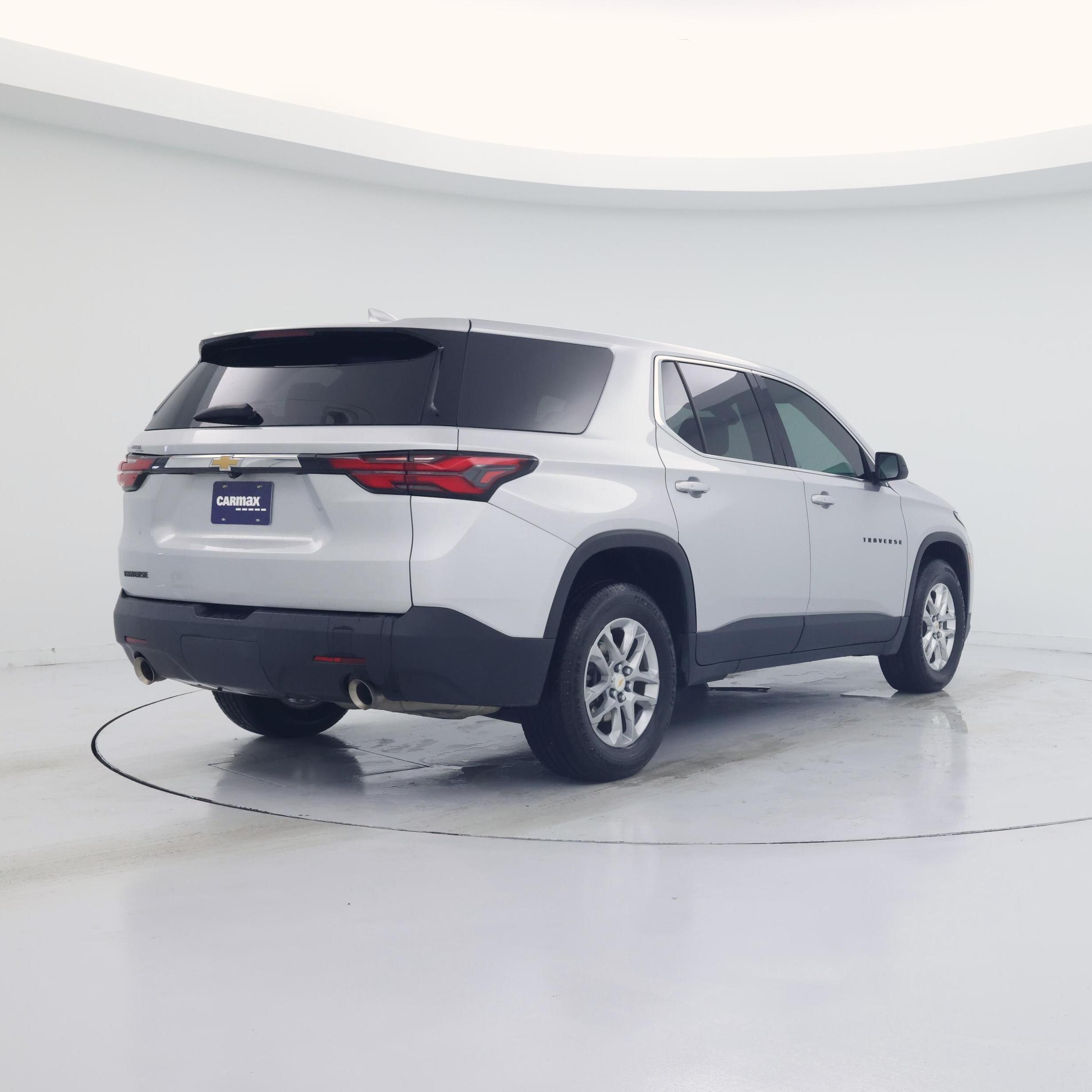 Thumbnail: 2022 Chevrolet Traverse - 8