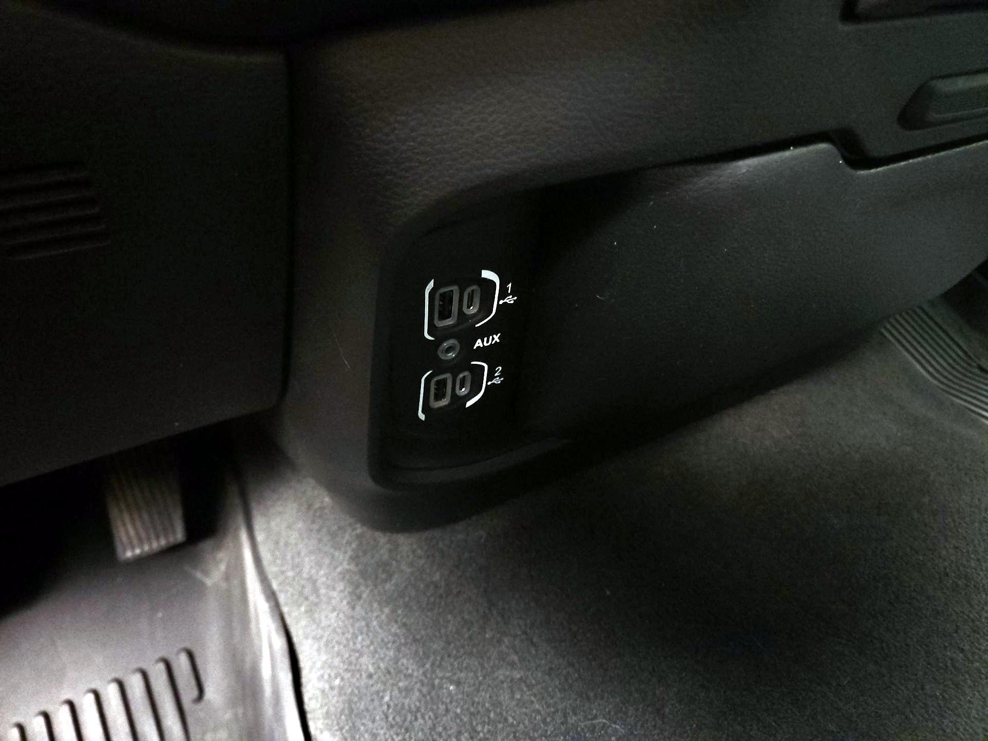 Thumbnail: 2022 RAM 1500 - 18