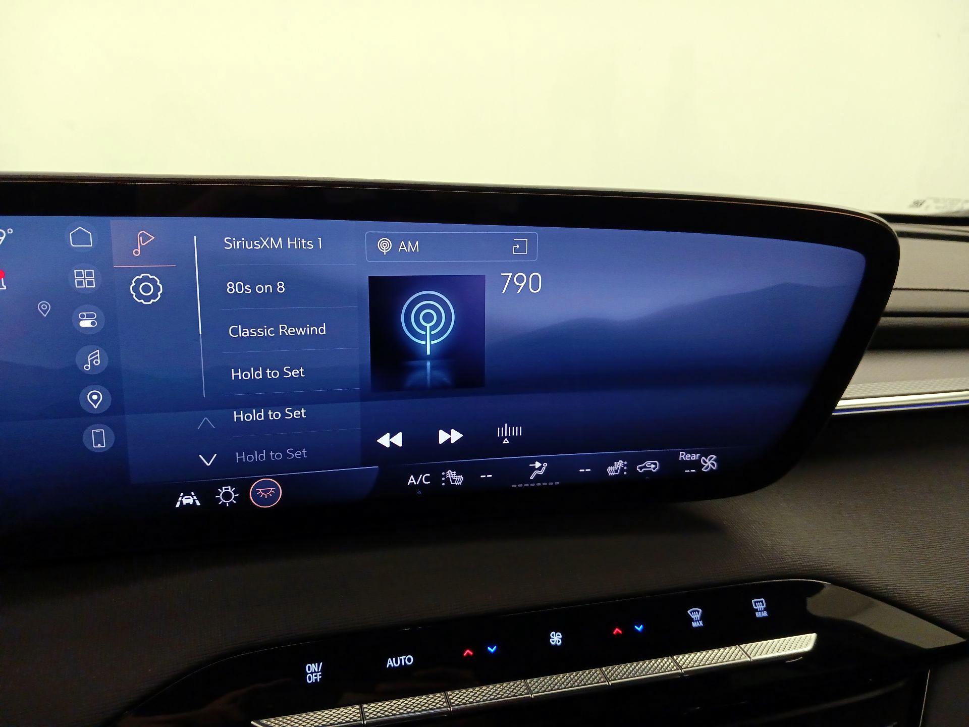 Thumbnail: 2025 Buick Enclave - 15