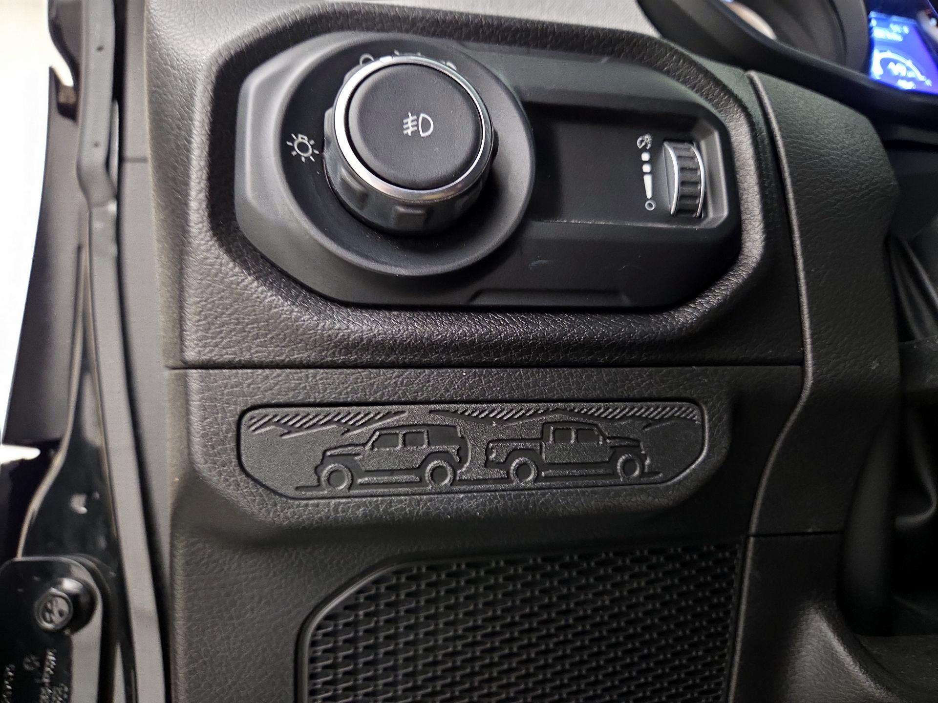 Thumbnail: 2024 Jeep Wrangler - 13