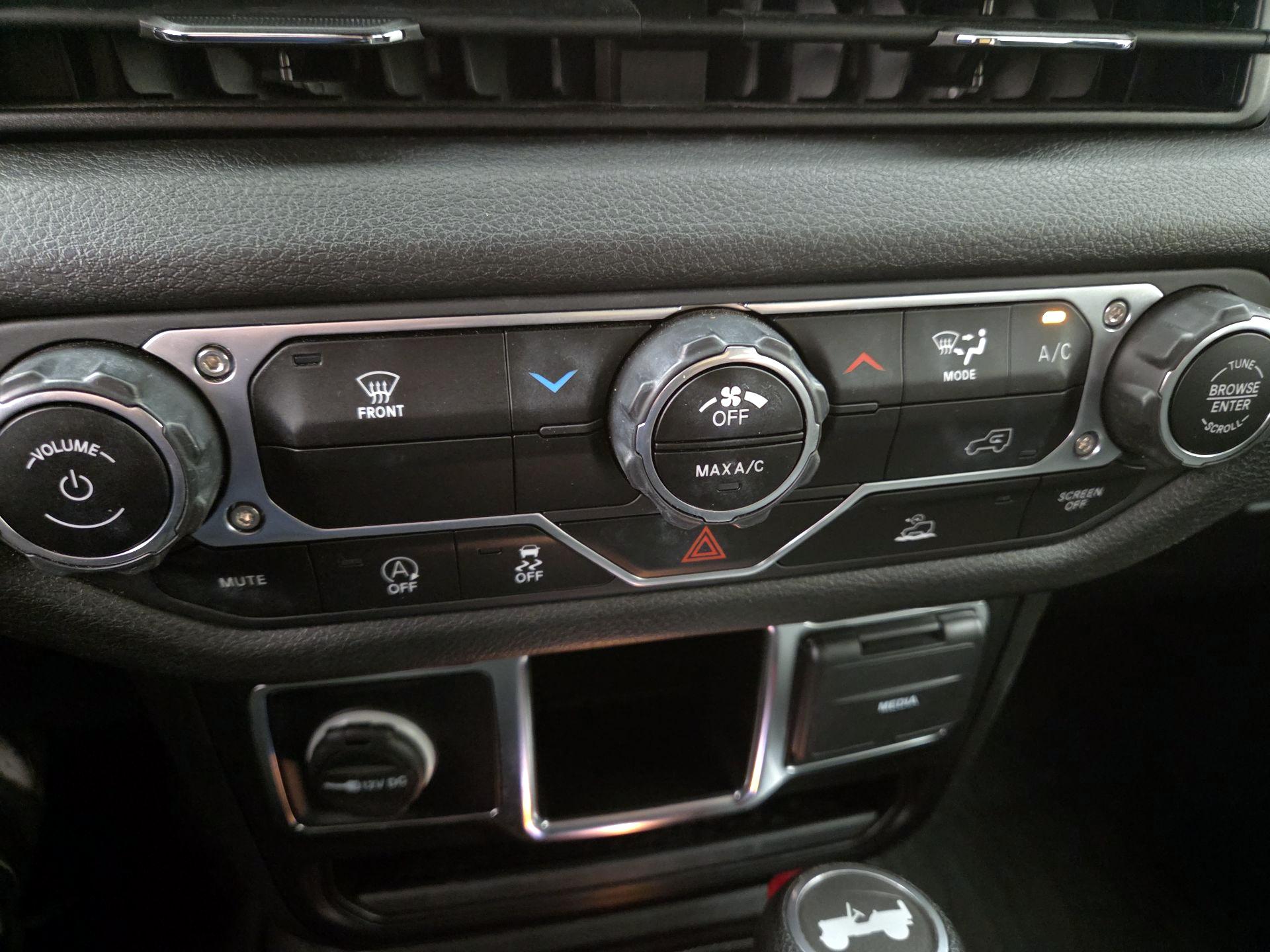 Thumbnail: 2024 Jeep Wrangler - 16