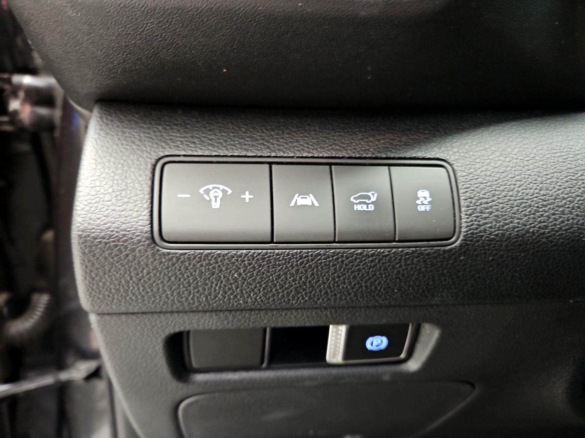 Thumbnail: 2023 Hyundai Santa Fe - 13