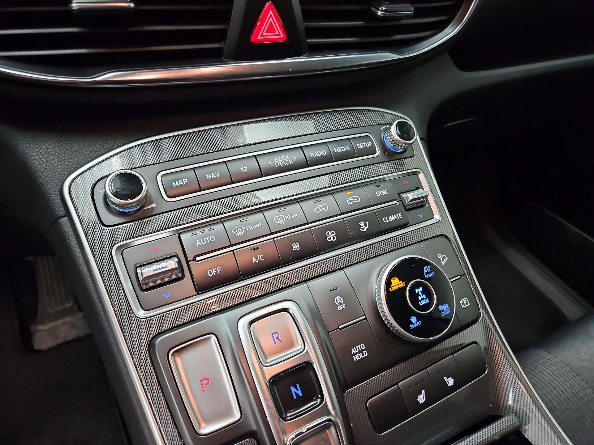 Thumbnail: 2023 Hyundai Santa Fe - 17