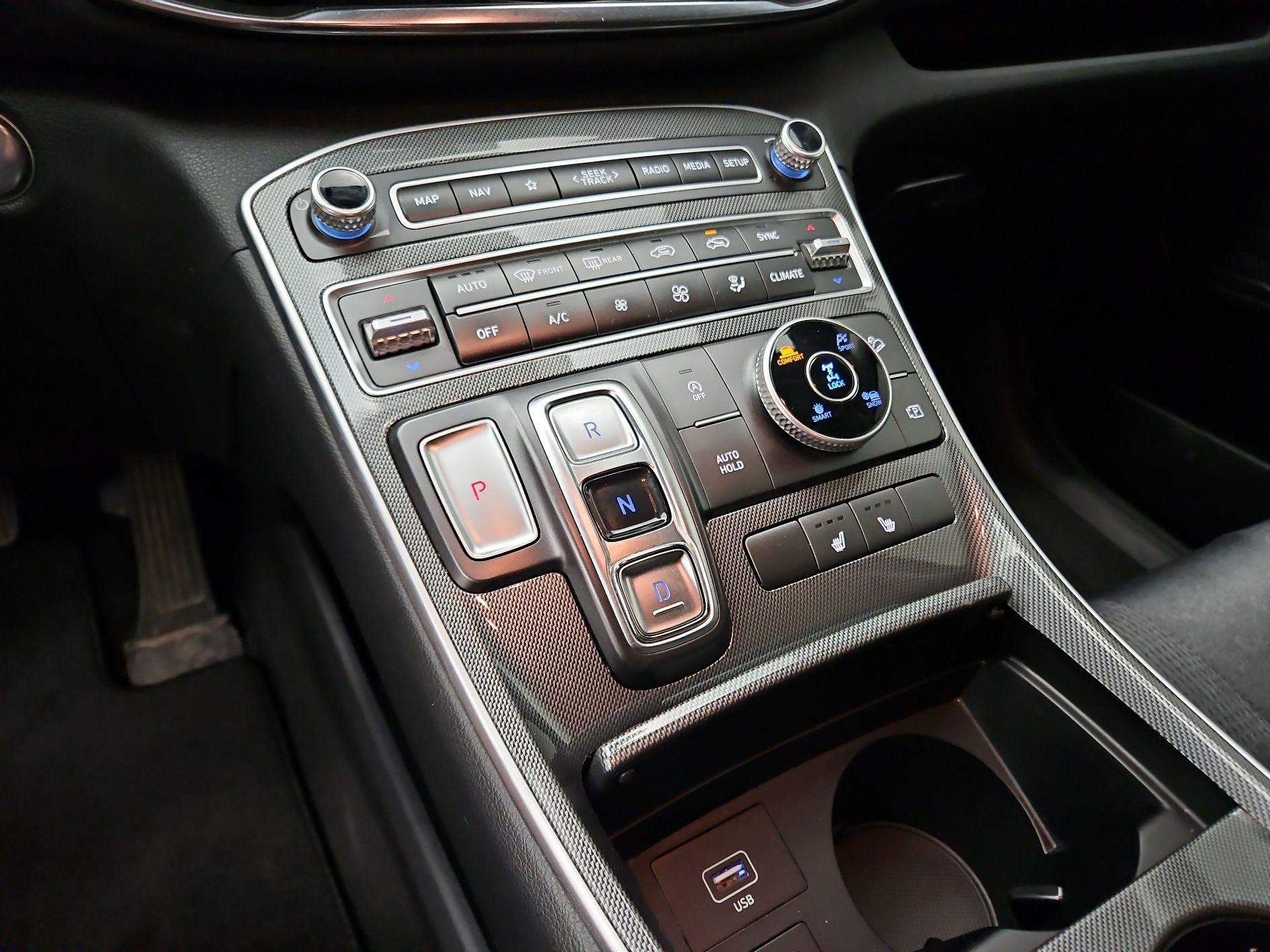 Thumbnail: 2023 Hyundai Santa Fe - 18