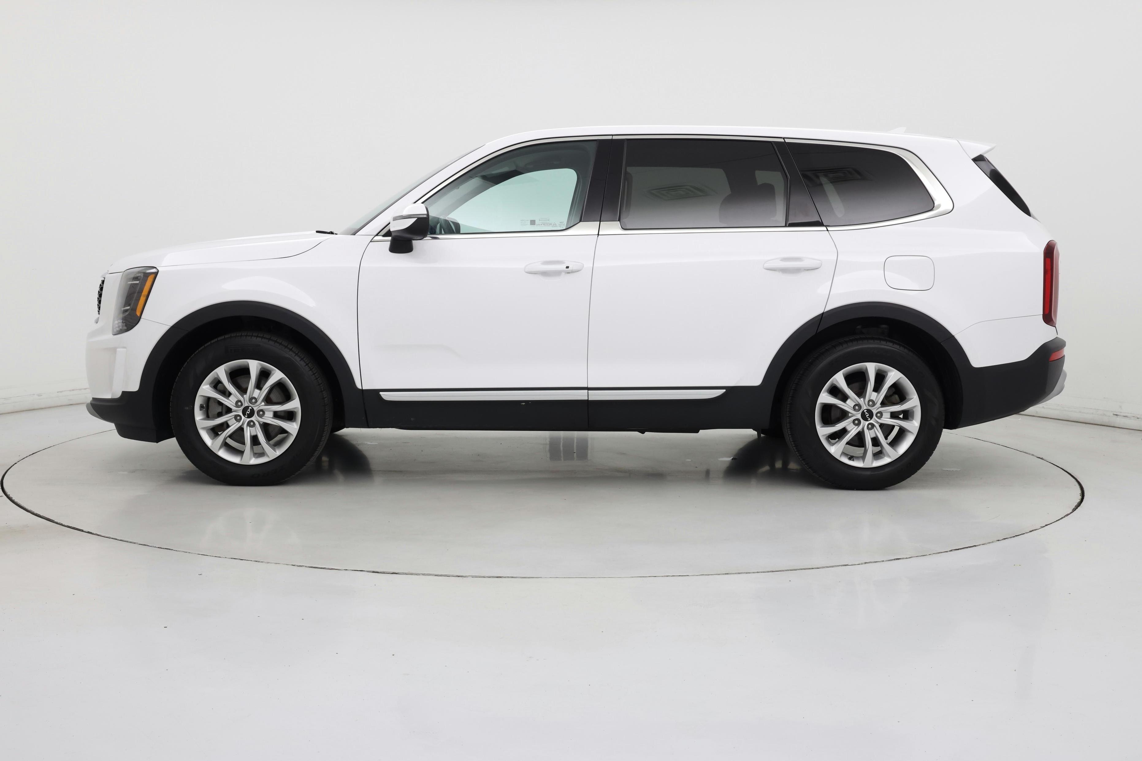 Thumbnail: 2022 Kia Telluride - 3