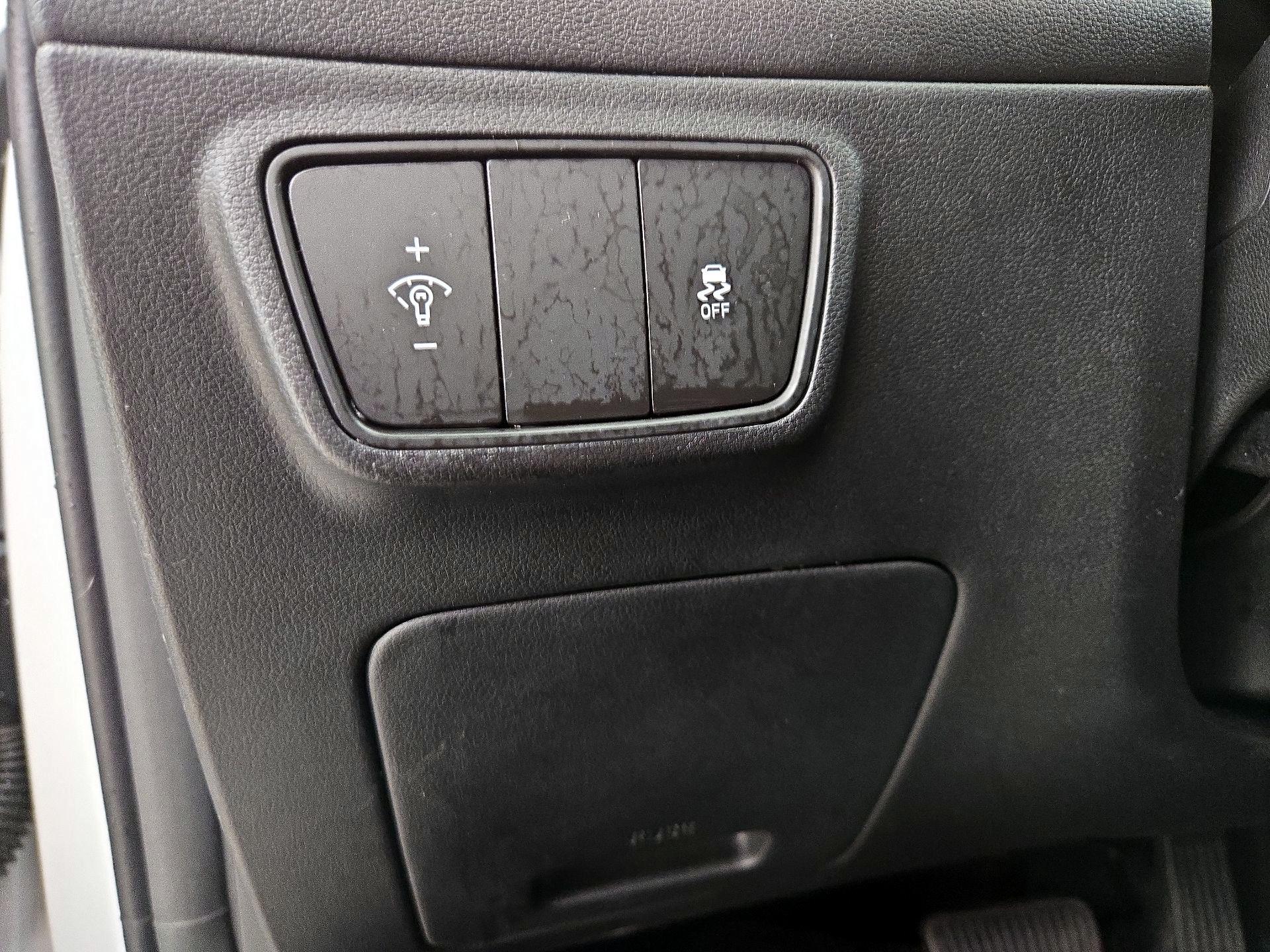 Thumbnail: 2022 Hyundai Tucson - 13