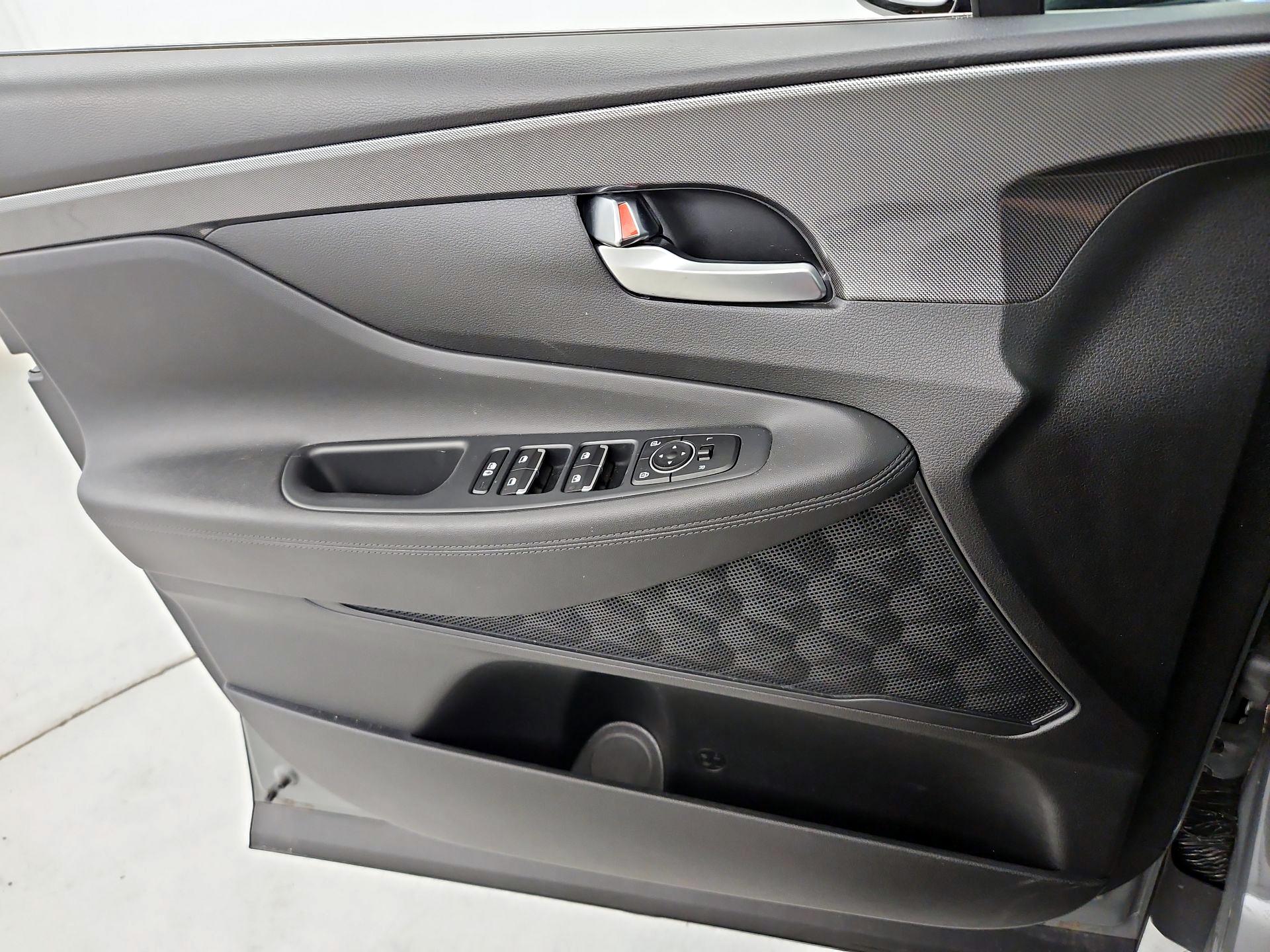 Thumbnail: 2023 Hyundai Santa Fe - 12