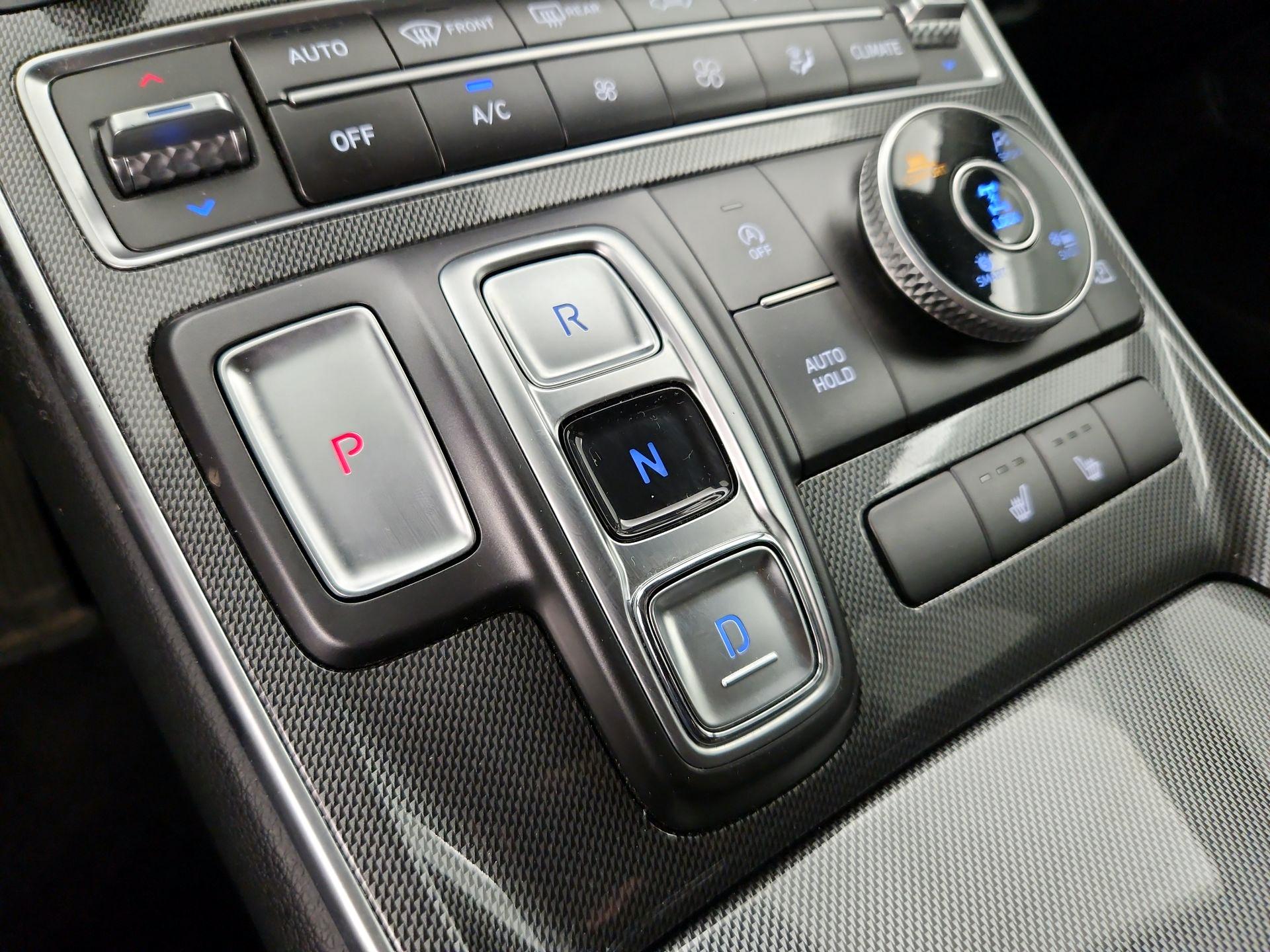 Thumbnail: 2023 Hyundai Santa Fe - 17