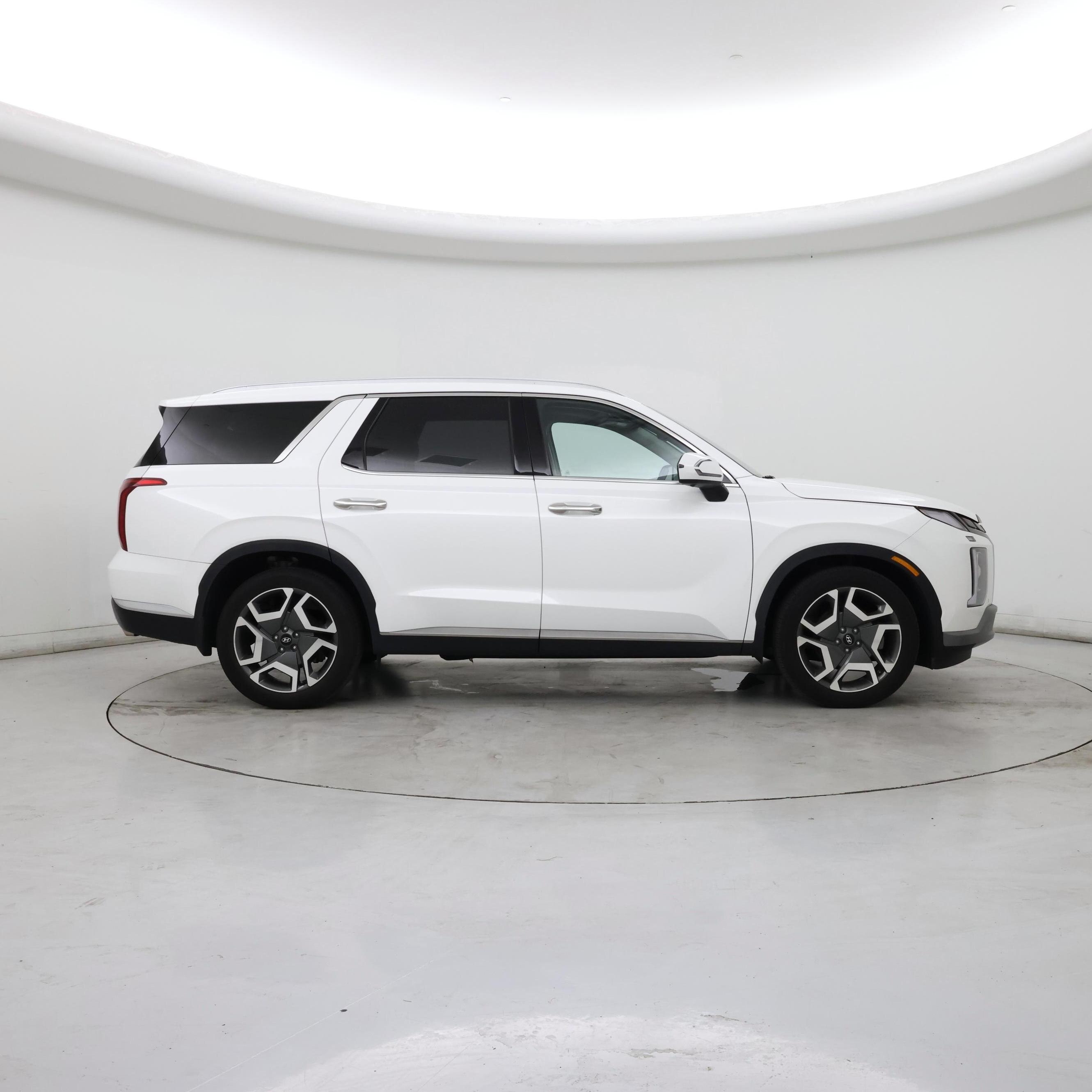 Thumbnail: 2023 Hyundai Palisade - 7