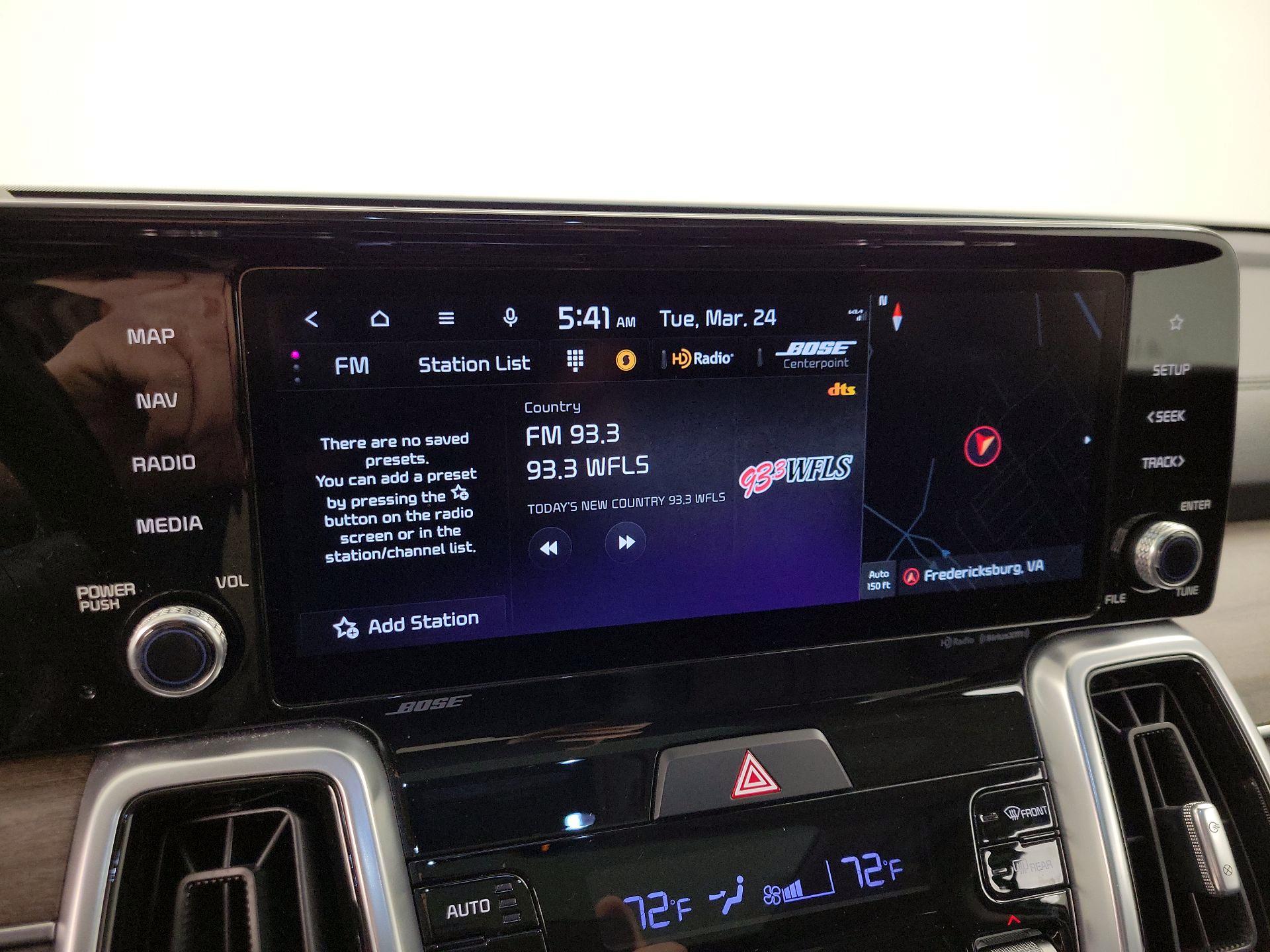 Thumbnail: 2022 Kia Sorento - 16