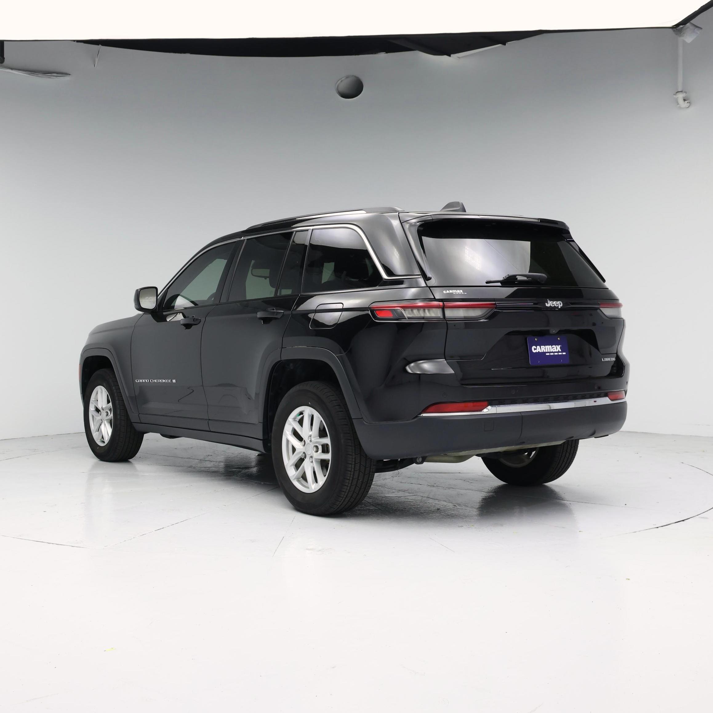 Thumbnail: 2023 Jeep Grand Cherokee - 2