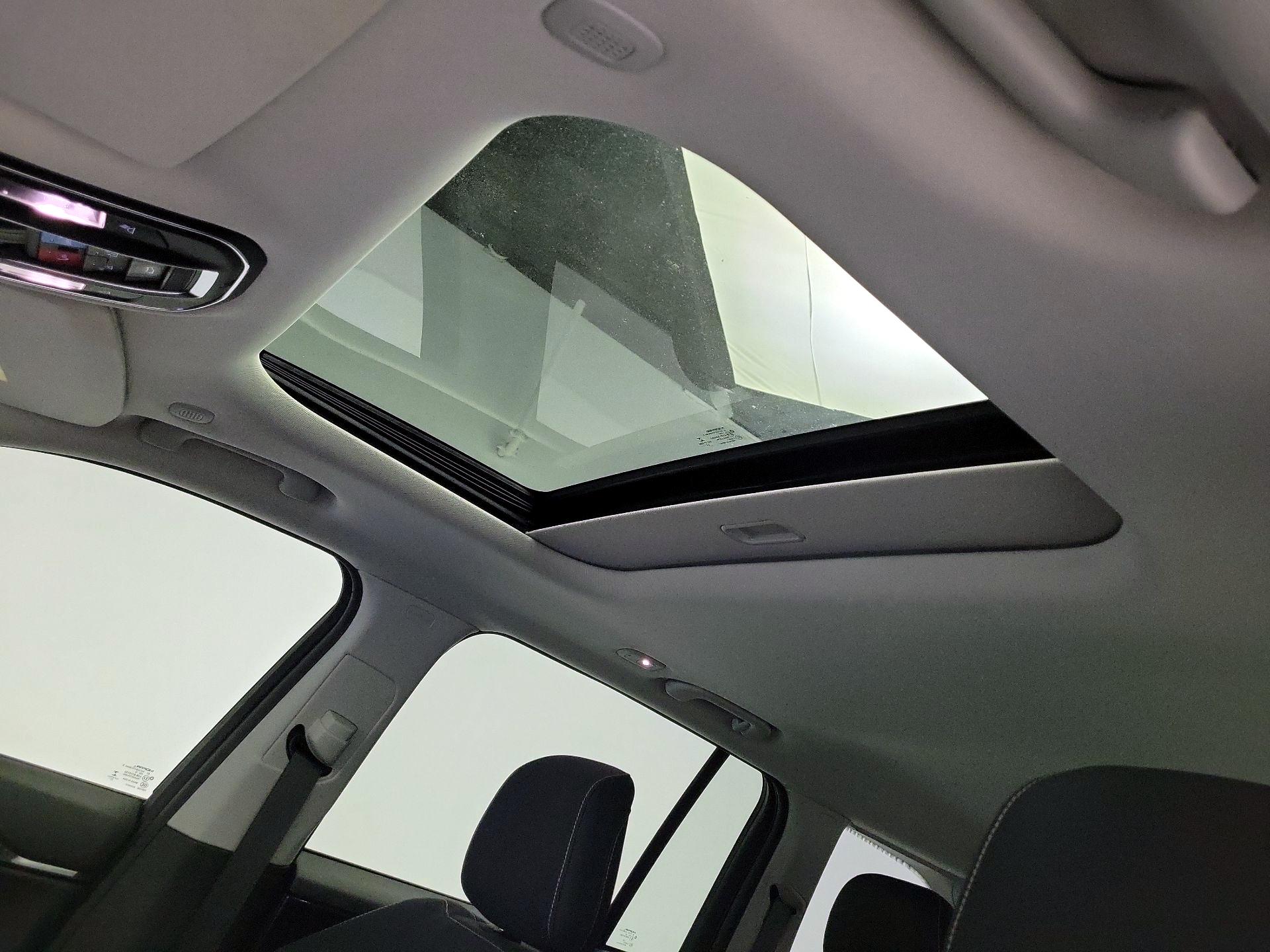 Thumbnail: 2023 Jeep Grand Cherokee - 19