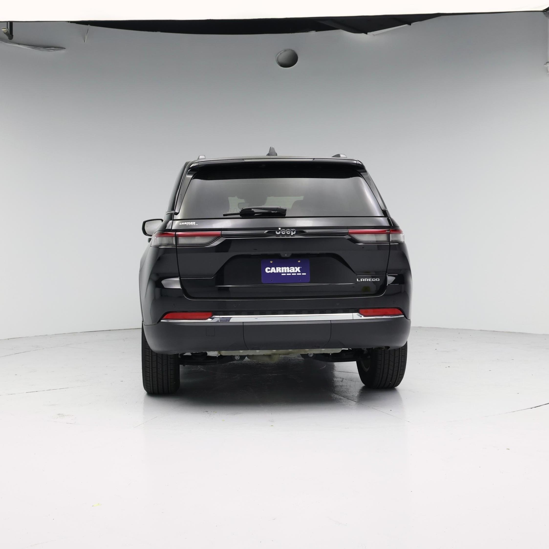 Thumbnail: 2023 Jeep Grand Cherokee - 6