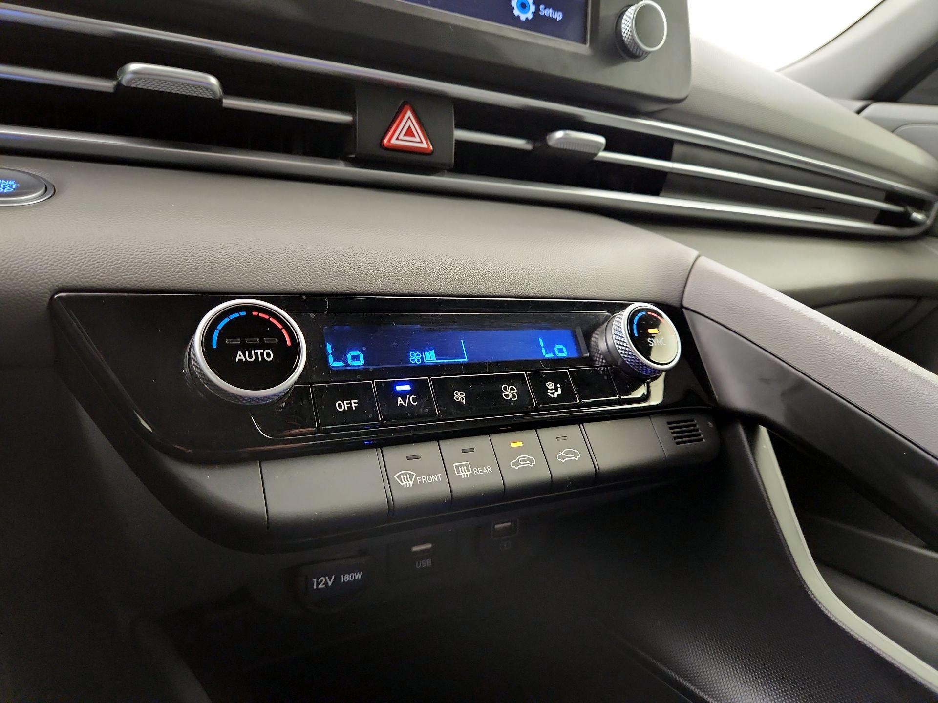 Thumbnail: 2023 Hyundai Elantra - 16