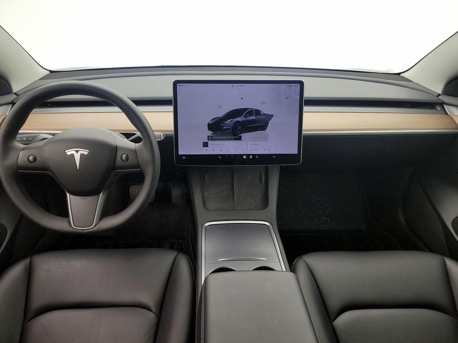 Thumbnail: 2023 Tesla Model 3 - 9