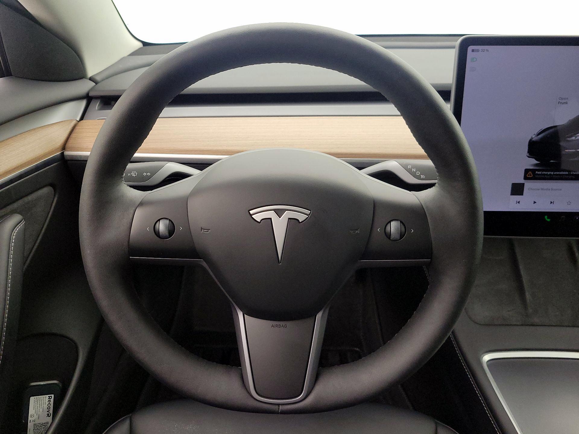 Thumbnail: 2023 Tesla Model 3 - 10