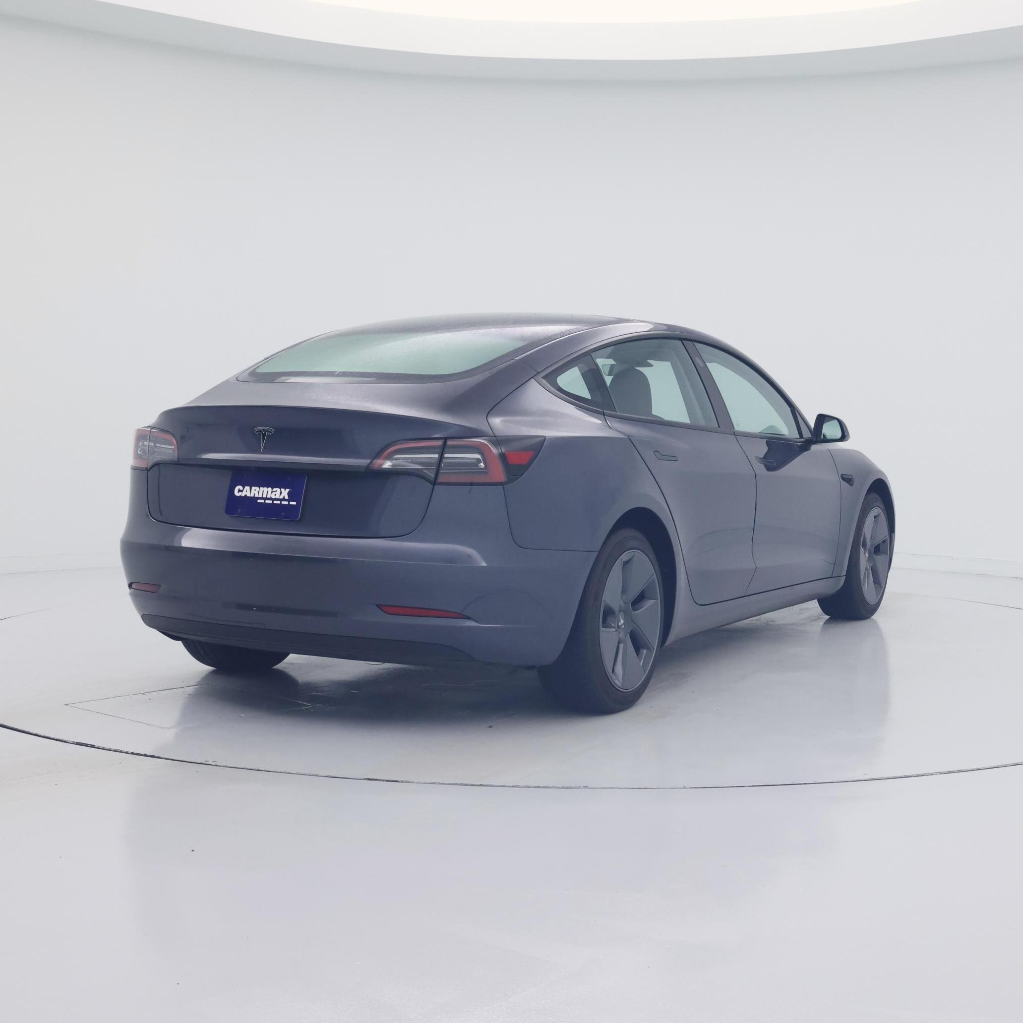 Thumbnail: 2023 Tesla Model 3 - 8