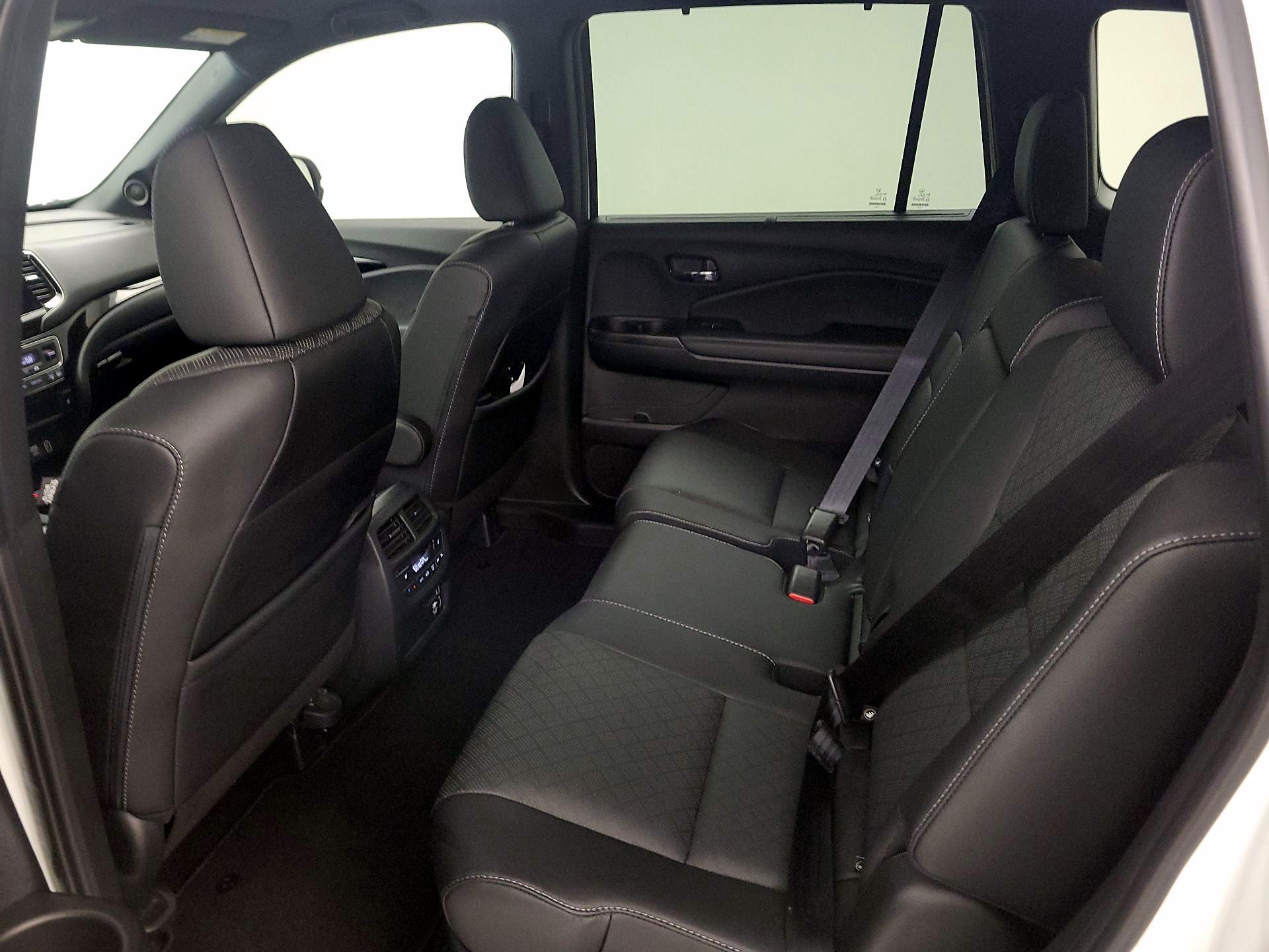 Thumbnail: 2021 Honda Passport - 20