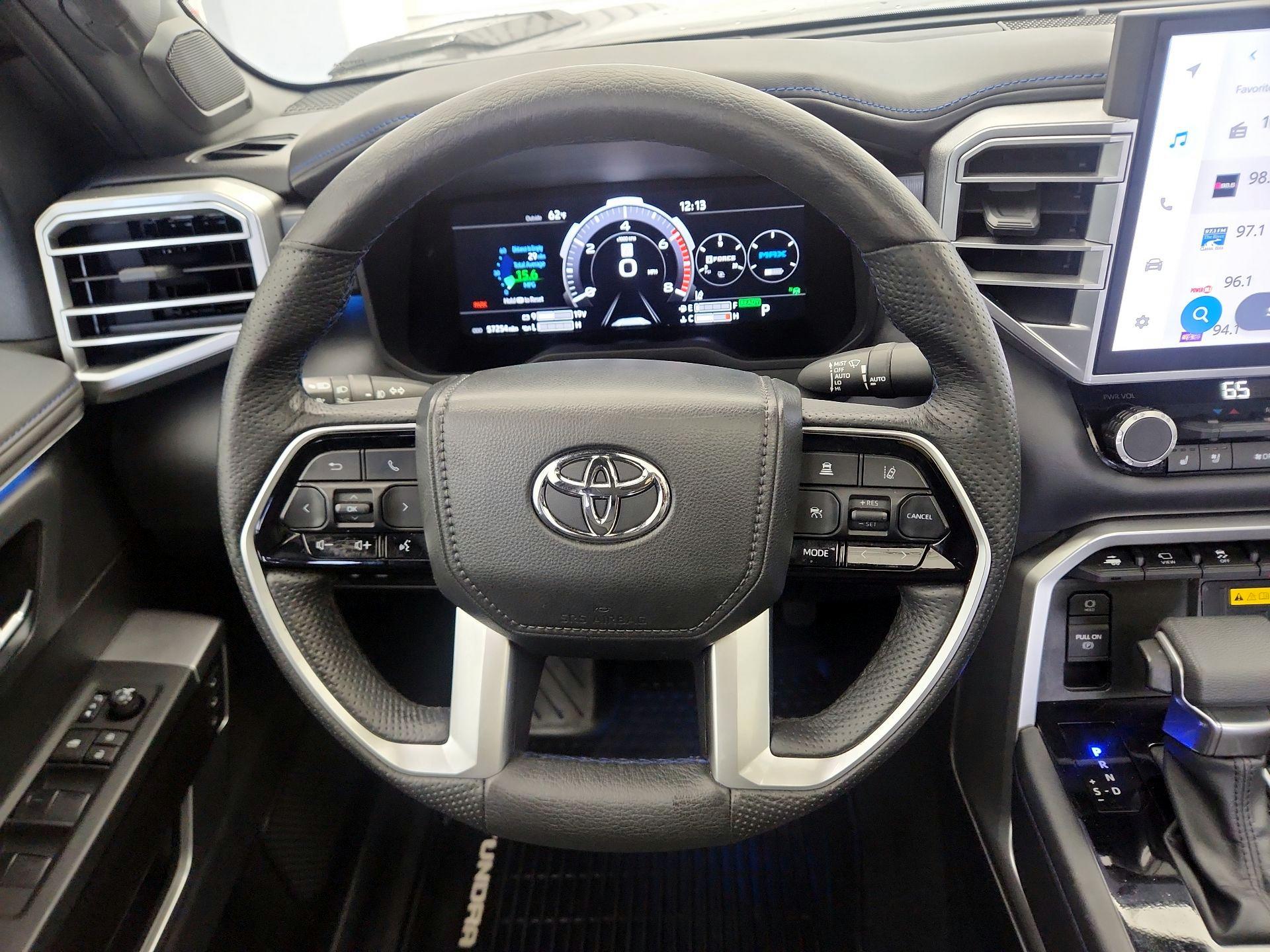 Thumbnail: 2023 Toyota Tundra - 10
