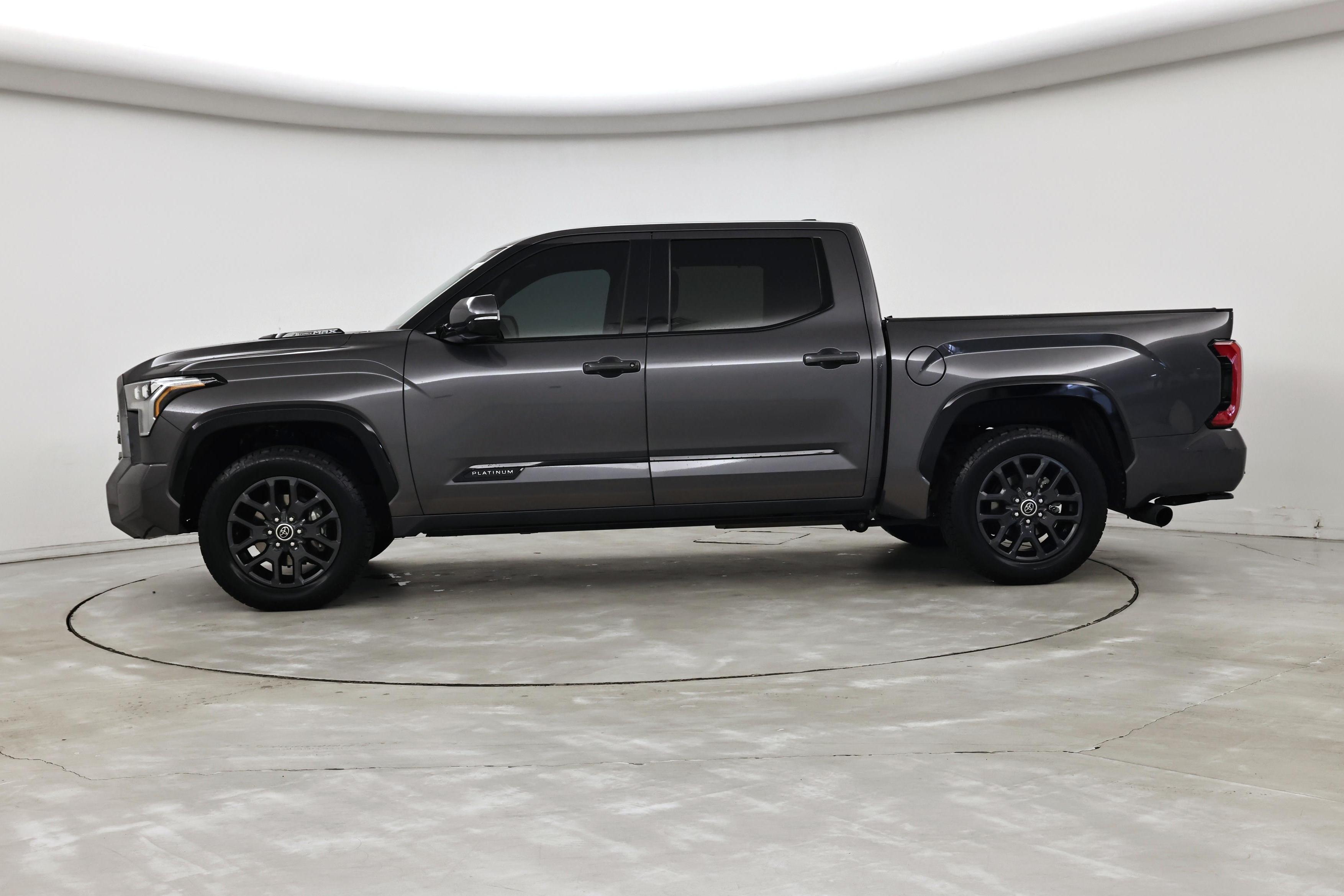 Thumbnail: 2023 Toyota Tundra - 3